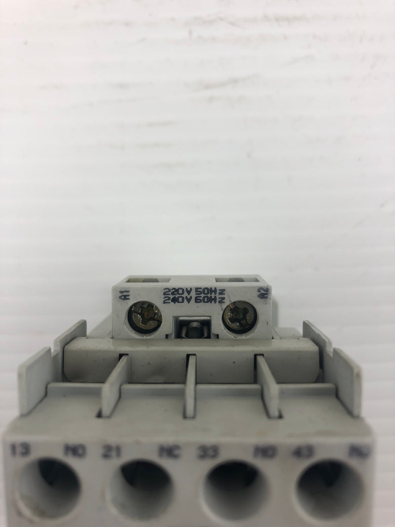 Allen-Bradley 700-CF310Z* Series A Contactor Relay