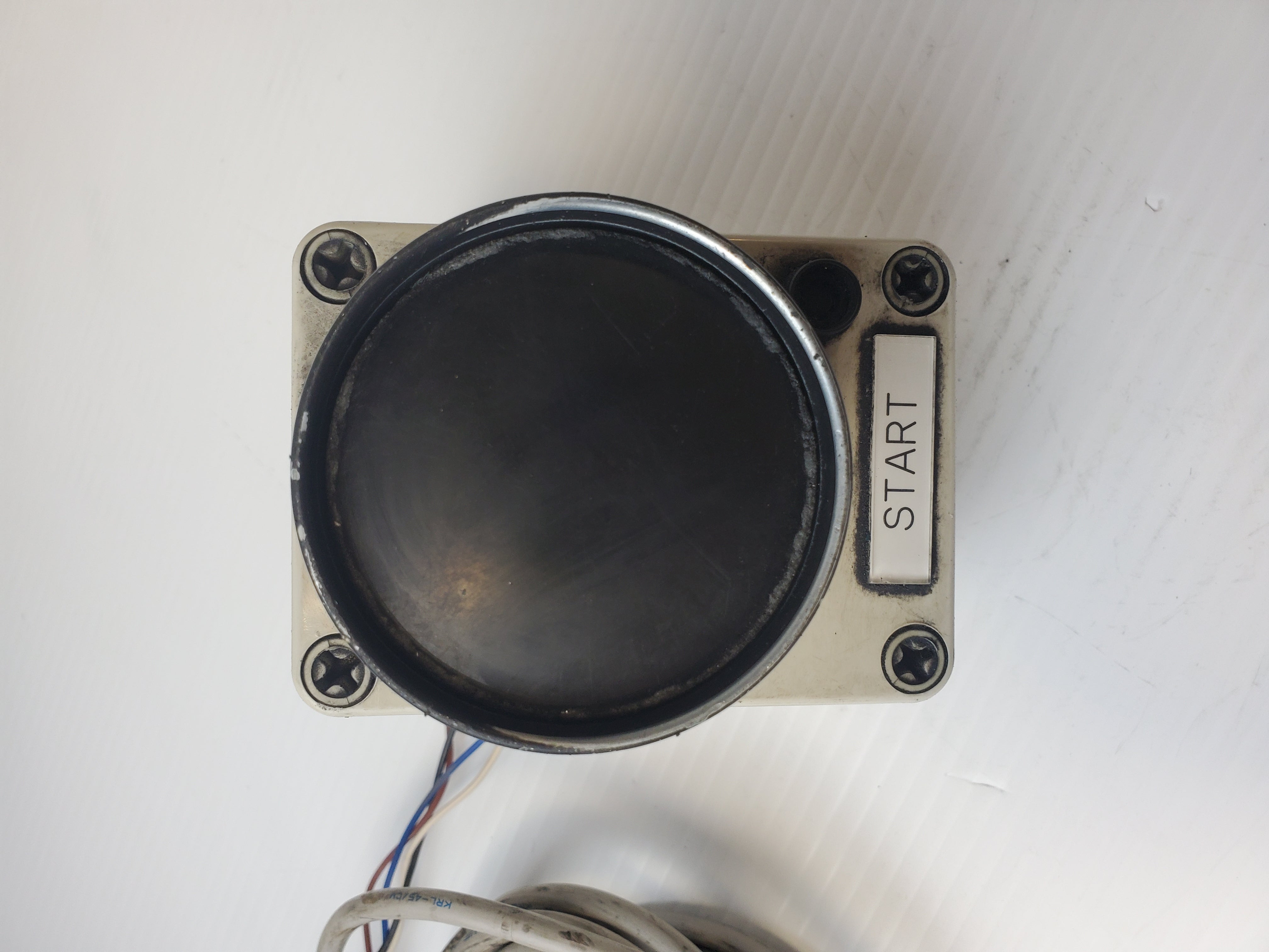 Industrial Push Button Switch Black Safety Pushbutton With Cable