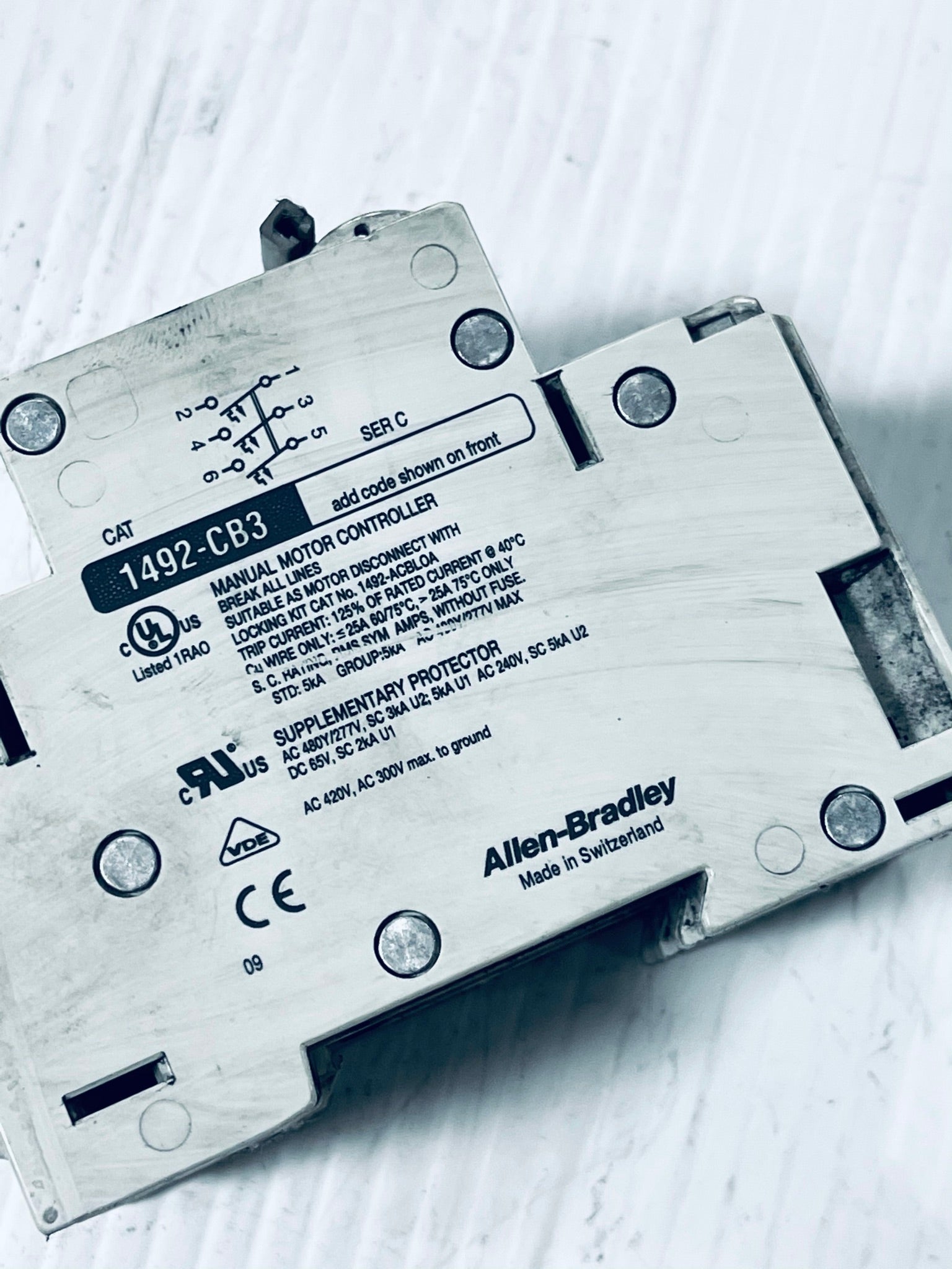 Allen-Bradley 1492-CB3 G300 3-Pole 30A Circuit Breaker