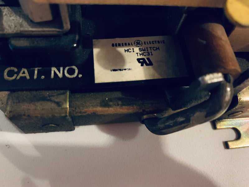 GE THC31 Disconnect Switch
