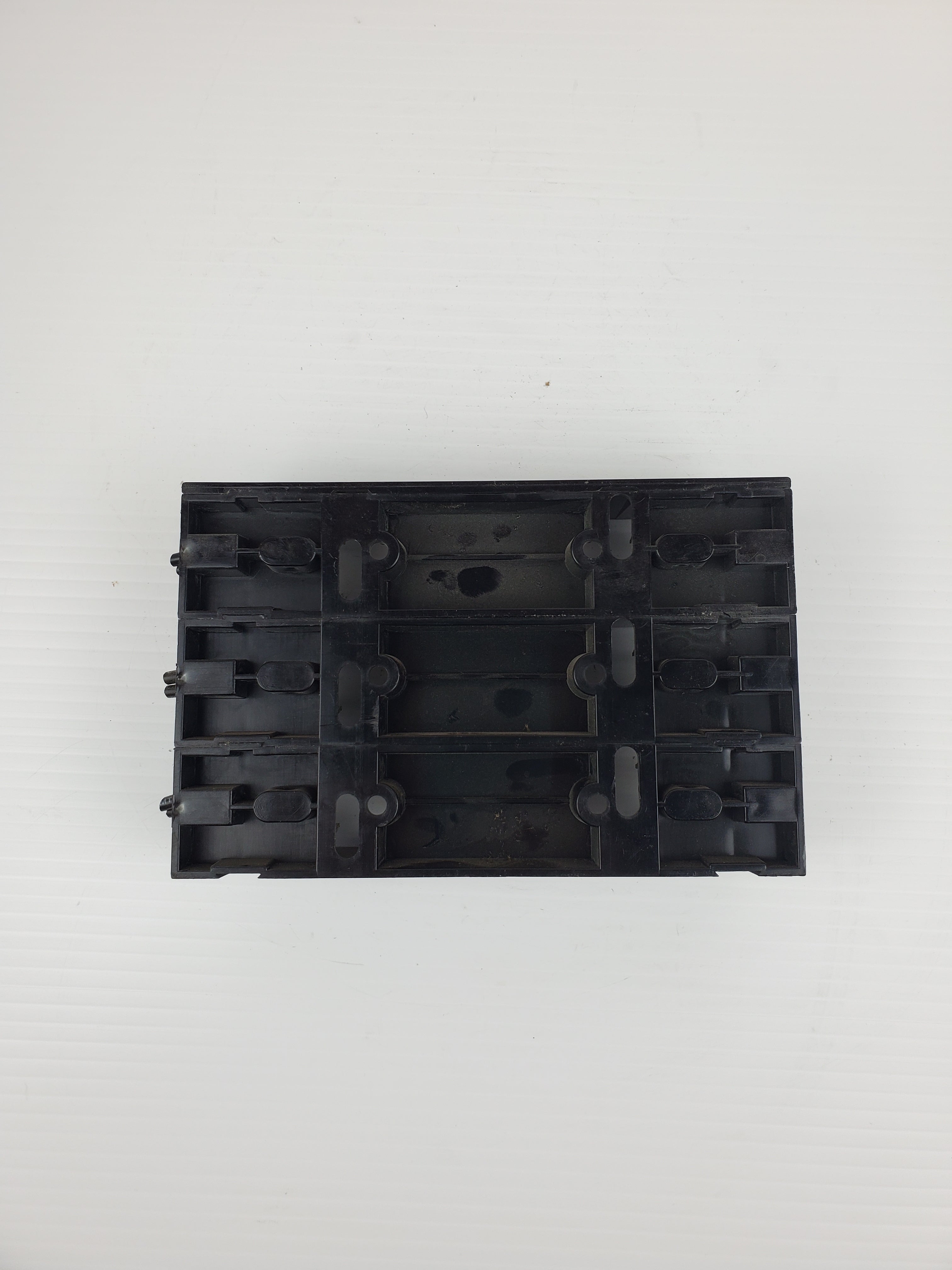 Gould Shawmut 60303 Fuse Block - Holds 3 Fuses 600V 30A