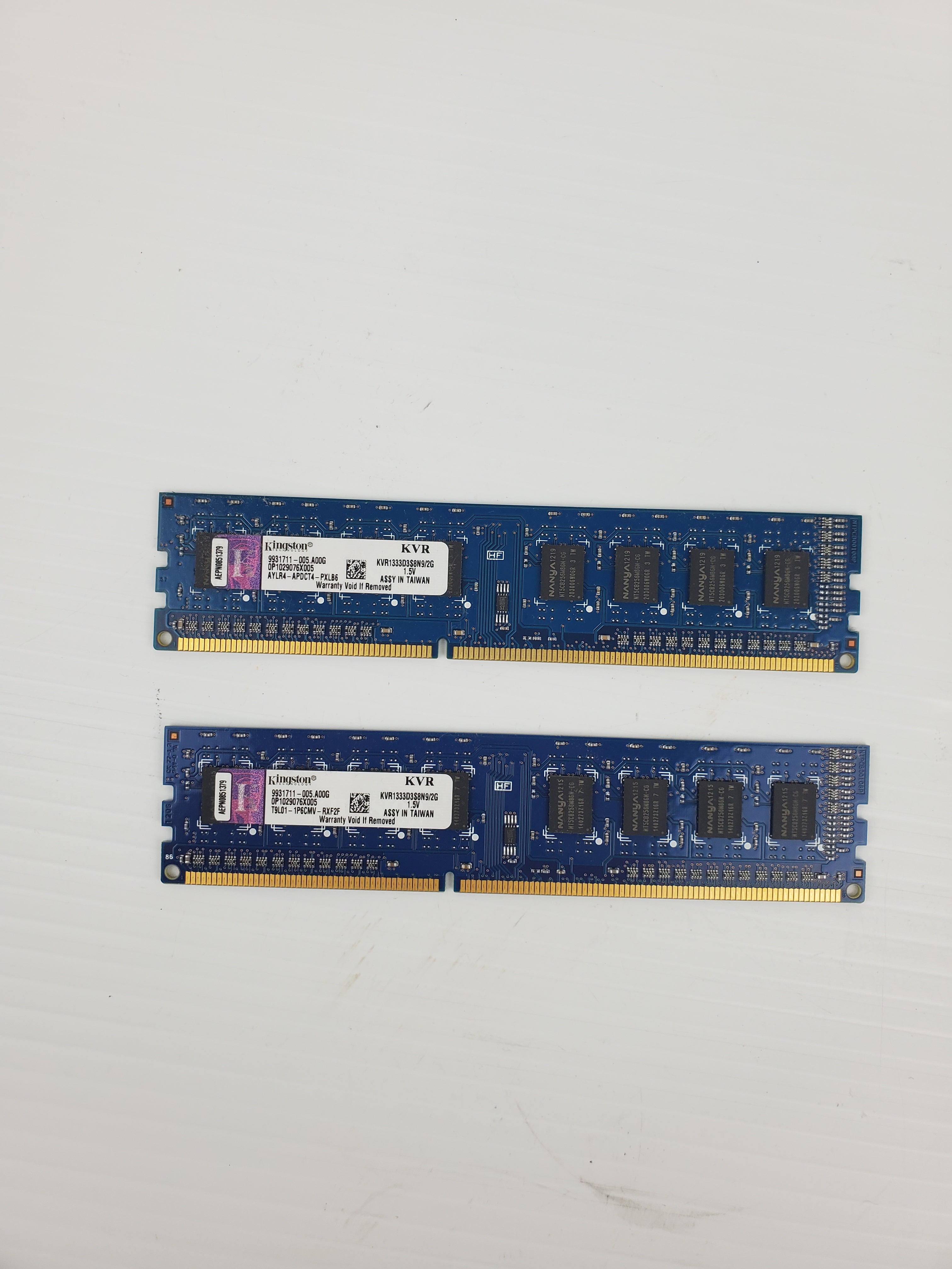 Kingston 9931711-005.A00G Memory Modules KVR1333D3S8N9/2G (Lot of 2)