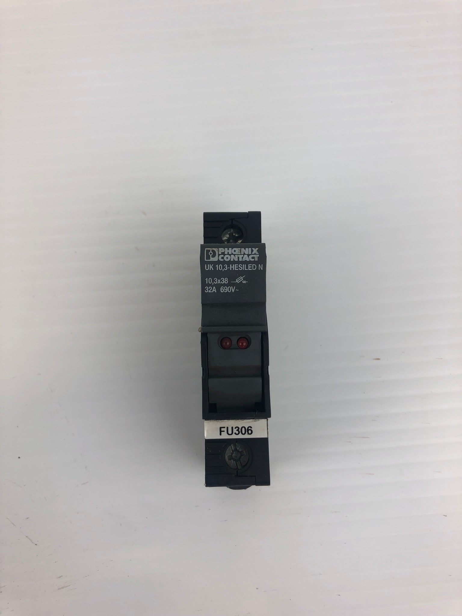Phoenix Contact UK 10,3-HESI N Circuit Breaker Protector AC-22B 32A 60947-3