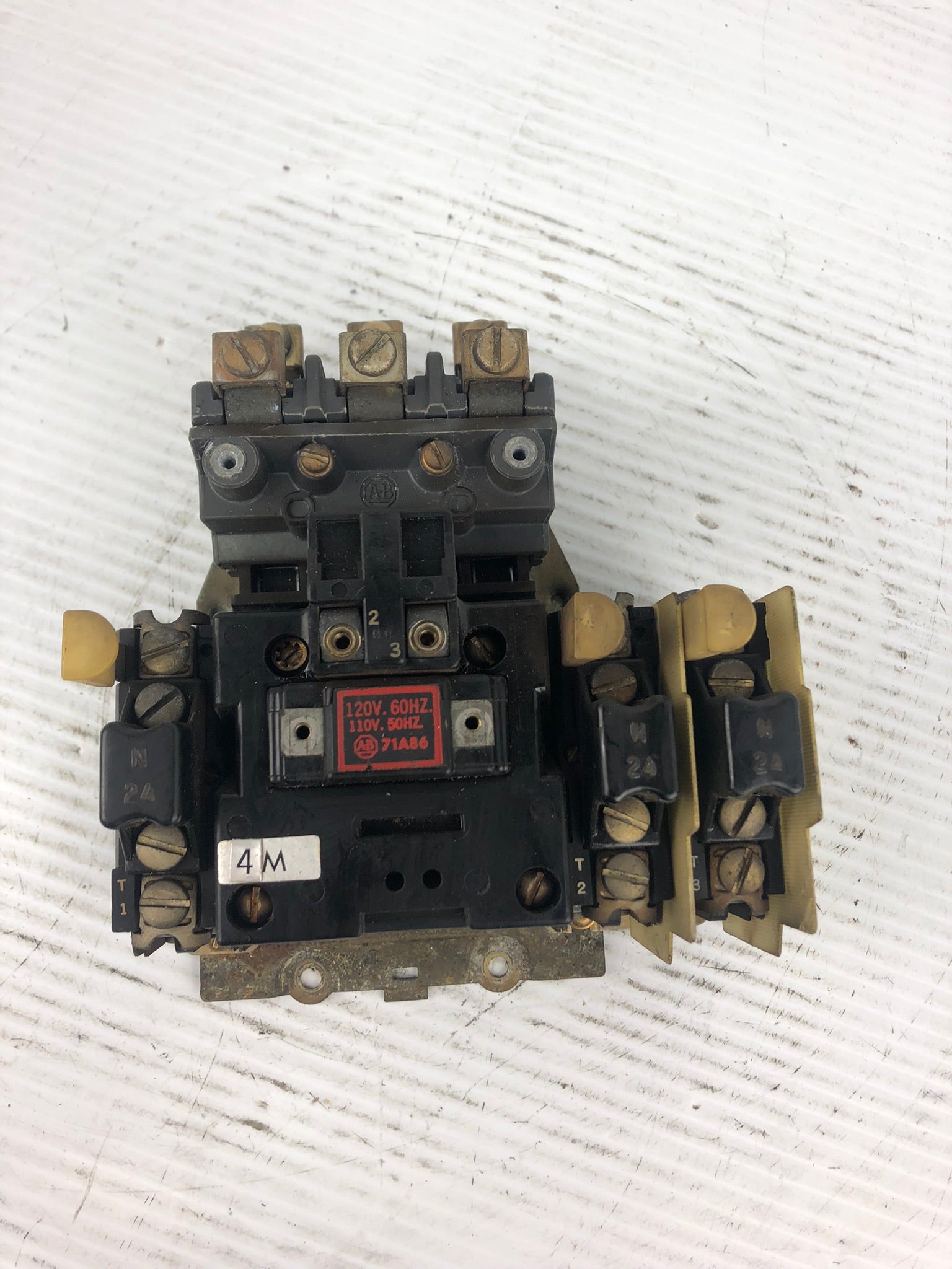Allen Bradley 709-B0D4466 Starter Series K Size 1 120V/110V 50/60Hz Coil 71A86