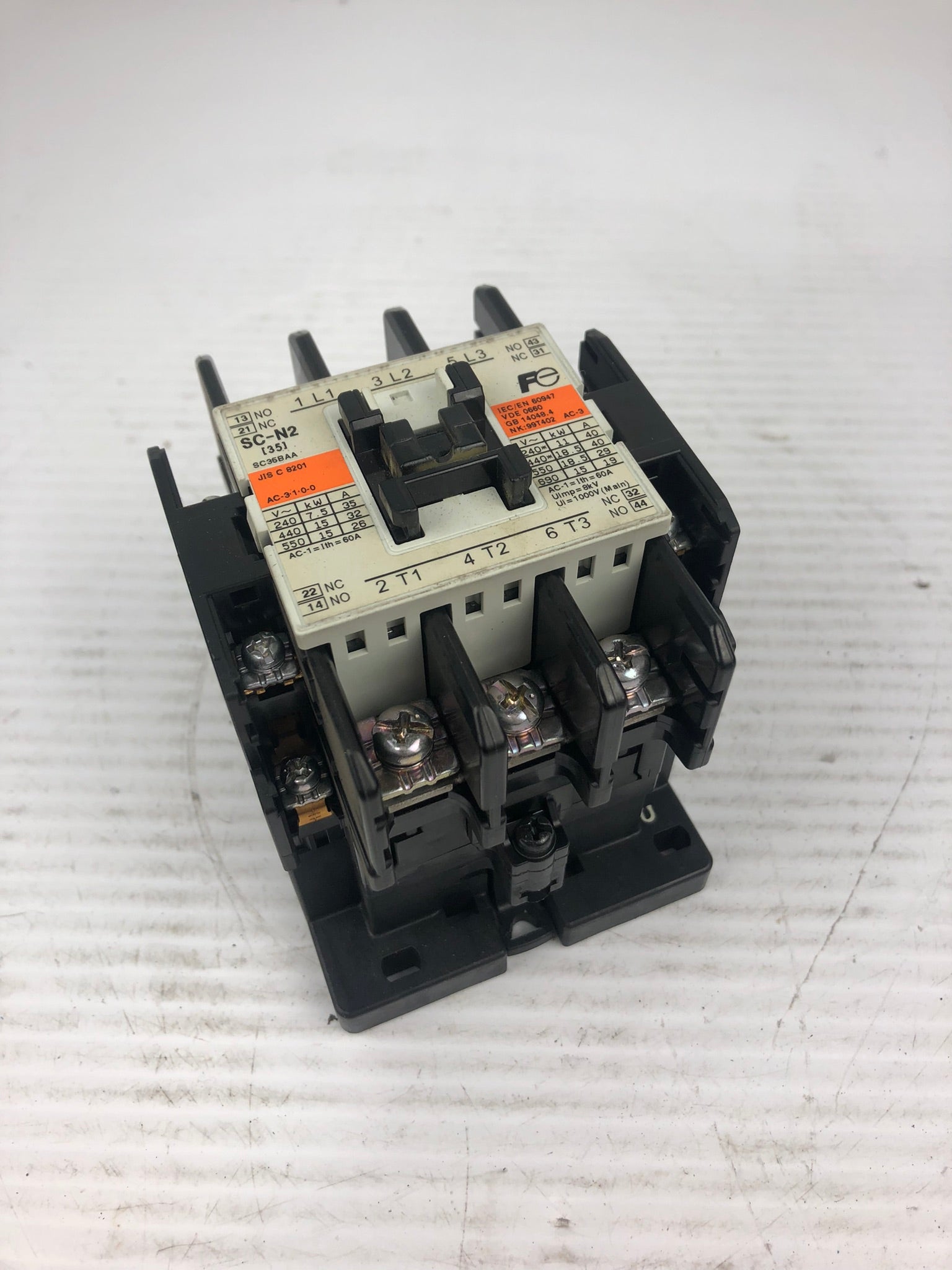 Fuji Electric SC-N2 [35] Contactor 3NC1Q
