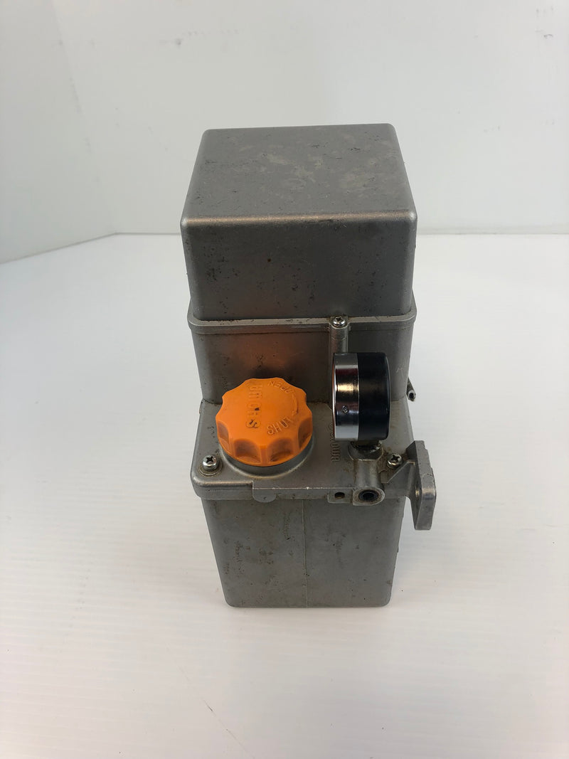 Showa LCB 511C Automatic Lubricator Pump 100VAC 50/60Hz