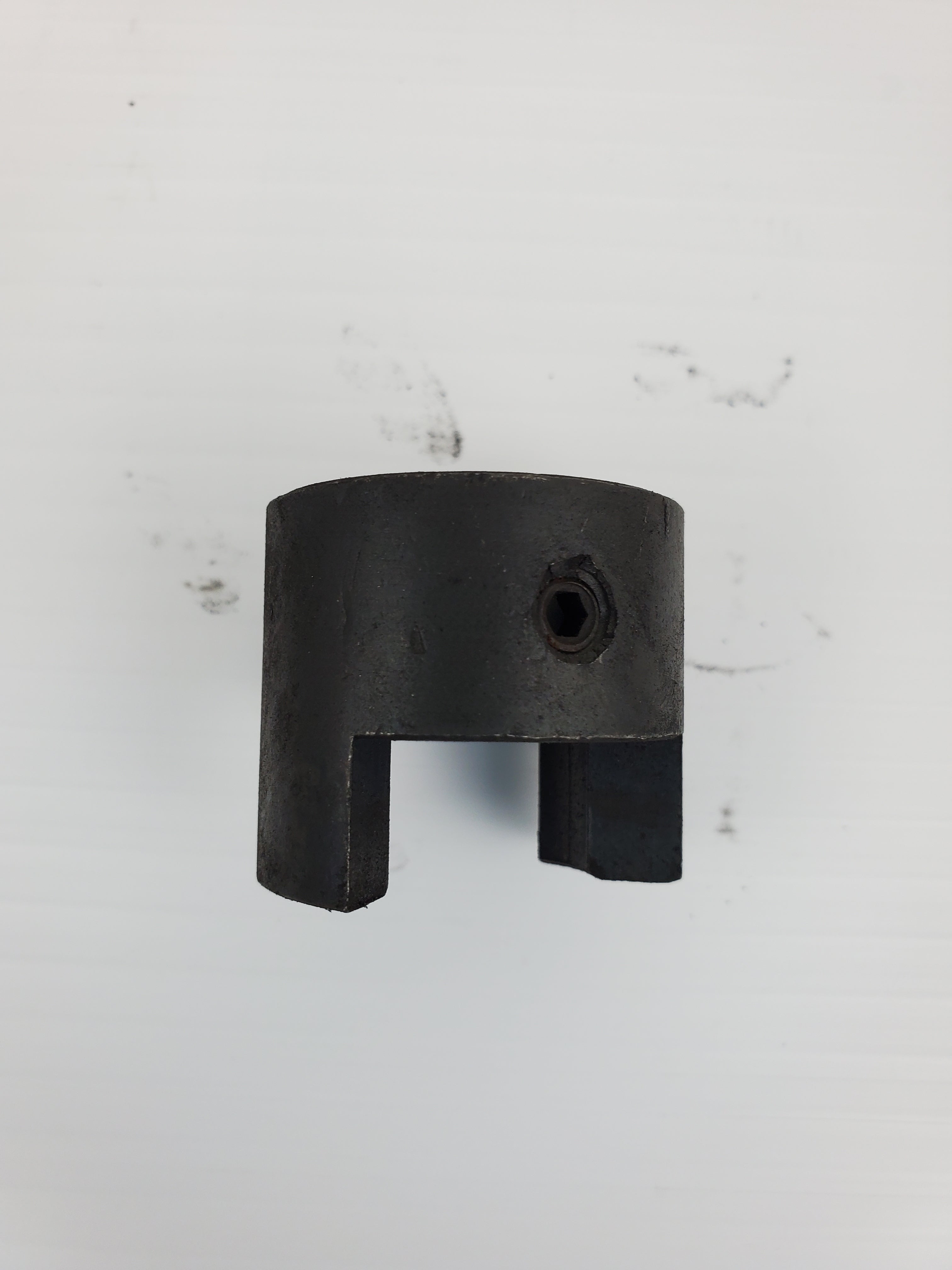 IDC Select L070 5/8" Coupling