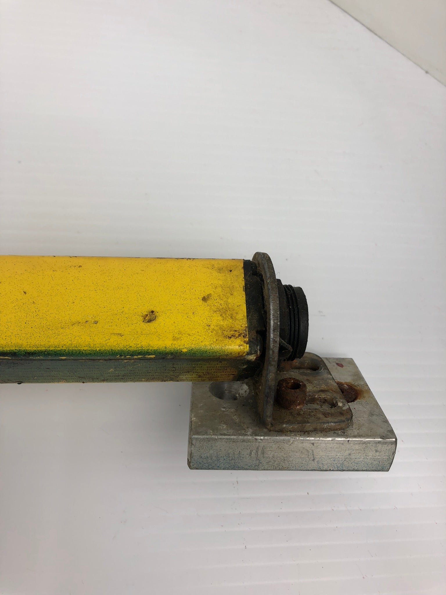 STI MS4324BX Minisafe B Light Curtain Transmitter 42687-0240