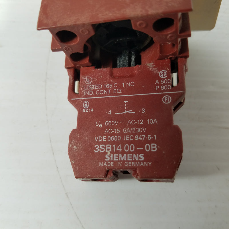 Siemens 3SB14 00-0B Contact Block with 2-Position Momentary Switch