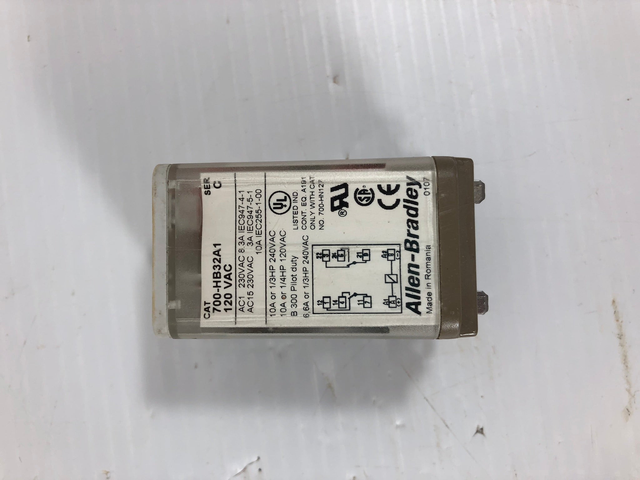 Allen-Bradley 700-HB32A1 Series C 120 VAC General Purpose Relays - Lot of 5