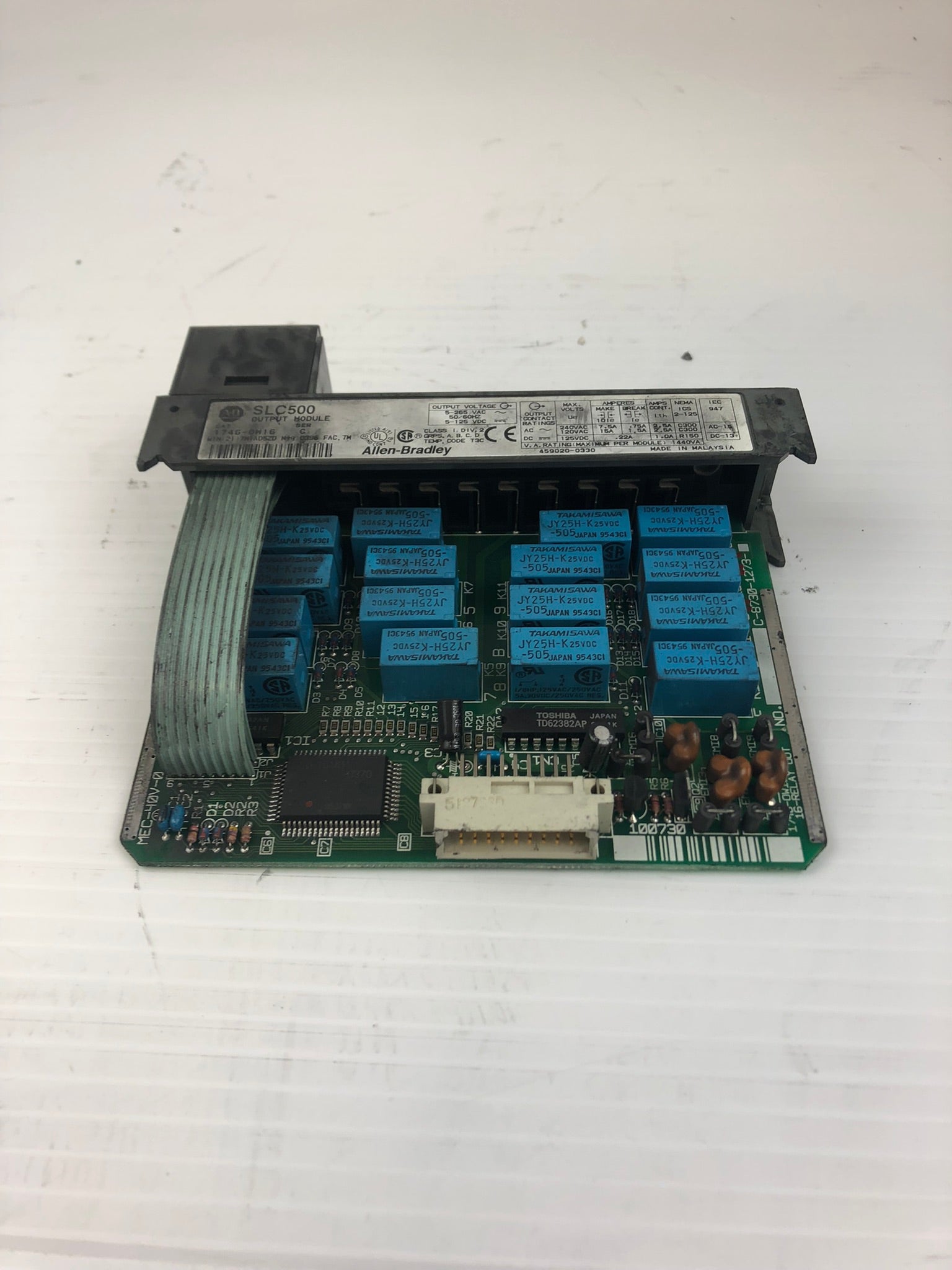 Allen-Bradley 1746-0W16 Output Module Series C SLC 500 1746-OW16