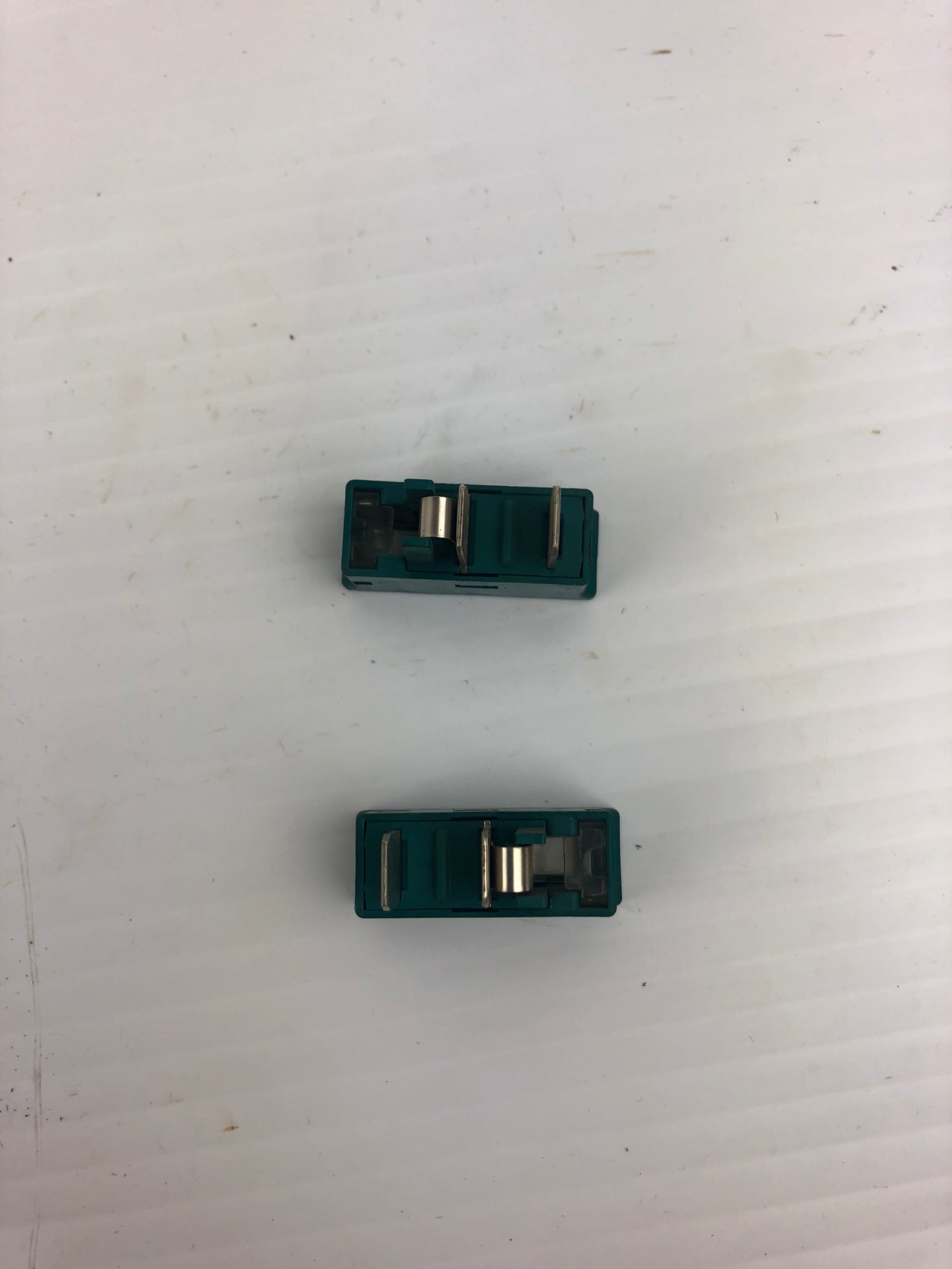 Daito GP40 Indicating Fuses 4A 250V - Lot of 2