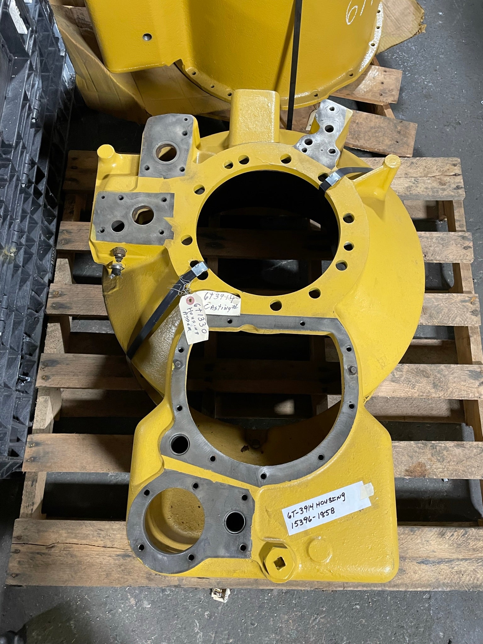 Cat 6T3914 Housing 6T-3914 Caterpillar 6T-1330