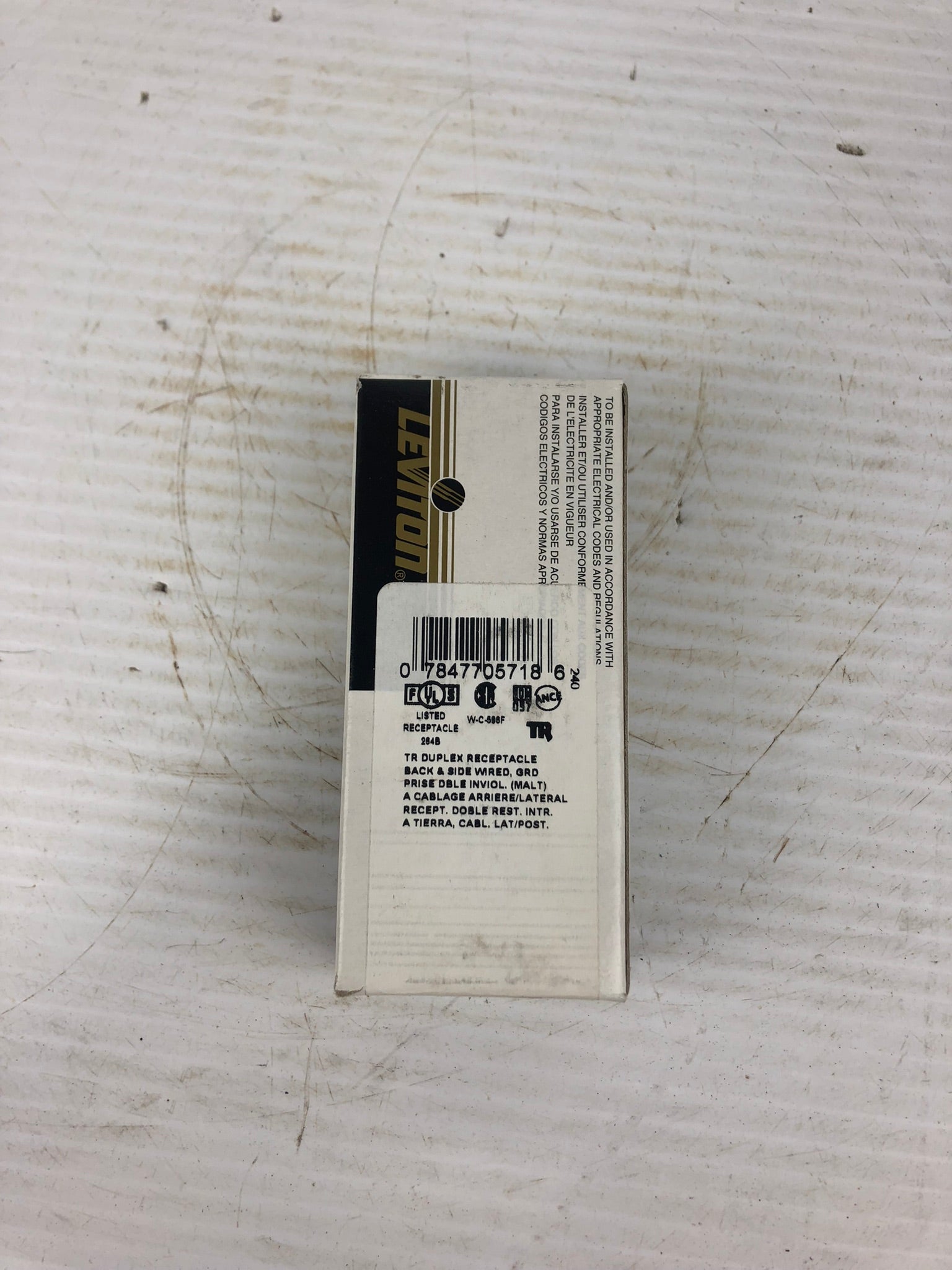 Leviton 8300-SGI Hospital Grade Tamper Resistant Receptacle - Ivory