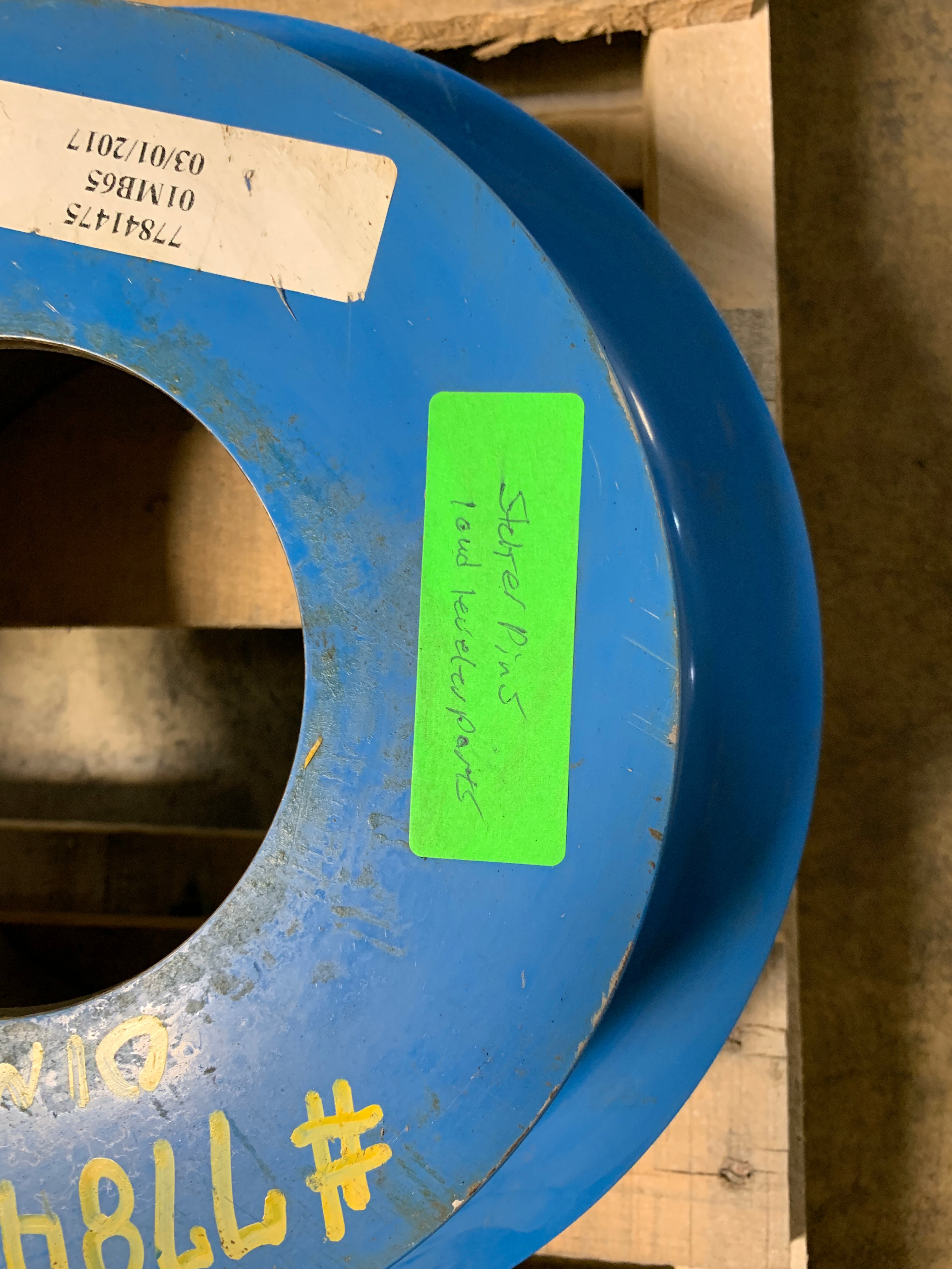 Load Leveler Cover Part 77841475 01MB65 12" O.D.