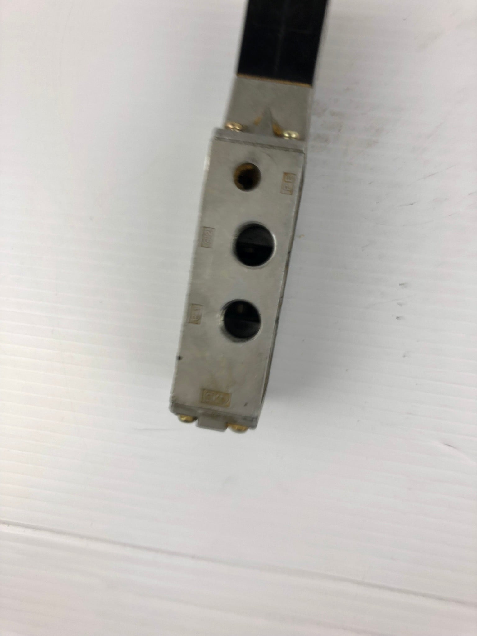 CKD 4F310-10 Solenoid Valve