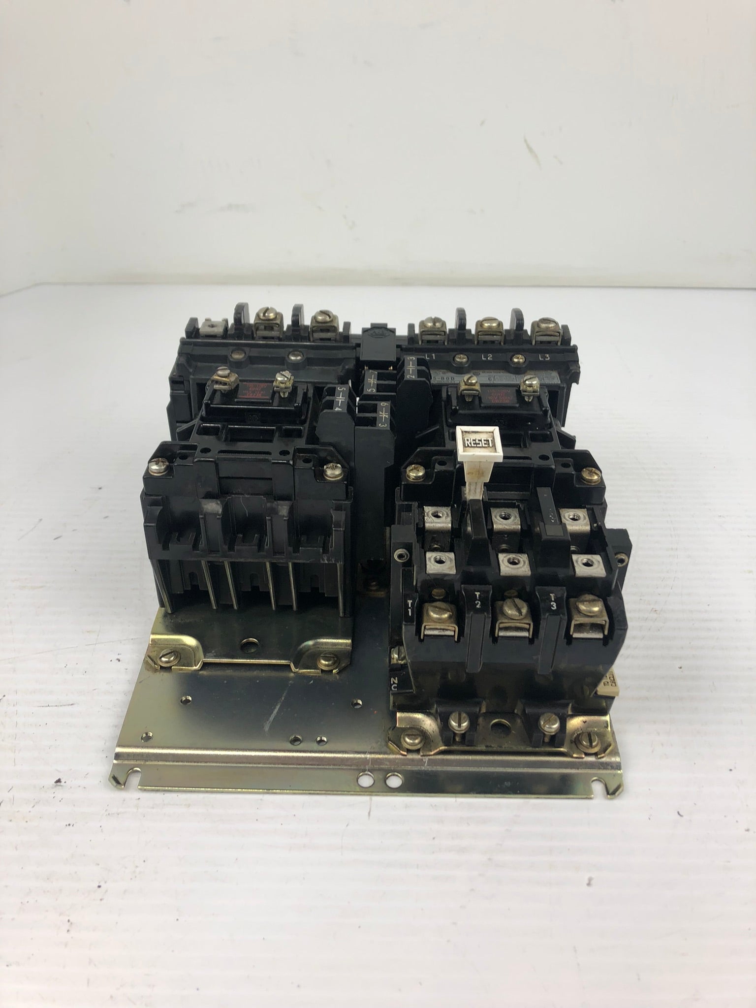 Allen-Bradley 505-B0D Reversing Motor Starter Size 1 Series C 505-BOD