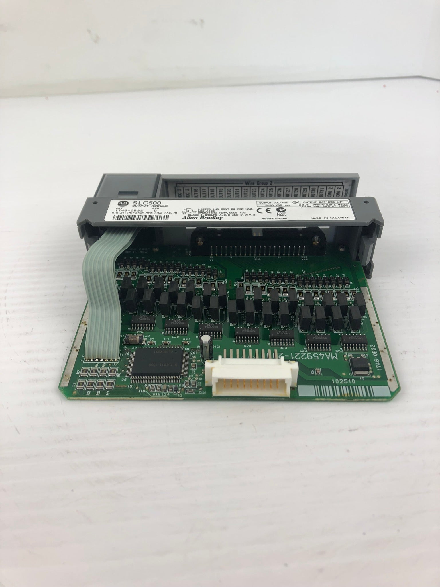 Allen-Bradley 1746-0B32 Output Module Series D SLC500