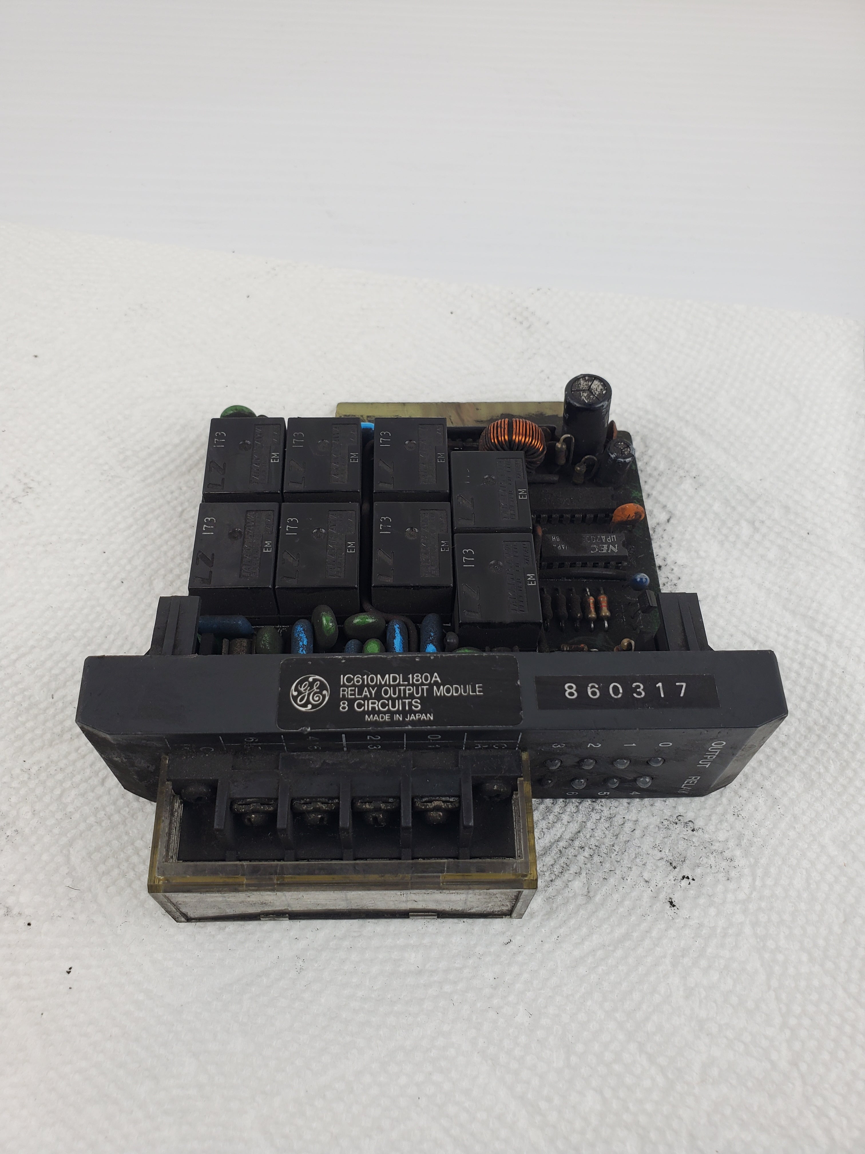GE IC610MDL180A Relay Output Module - 8 Circuits