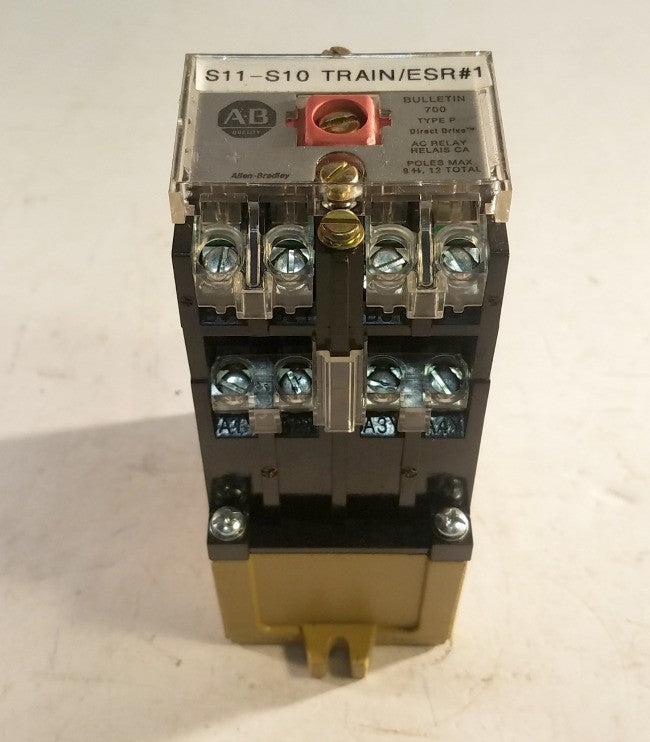 Allen-Bradley AC Relay 700-P800A1 Series D Direct Drive 12 Pole 120VAC