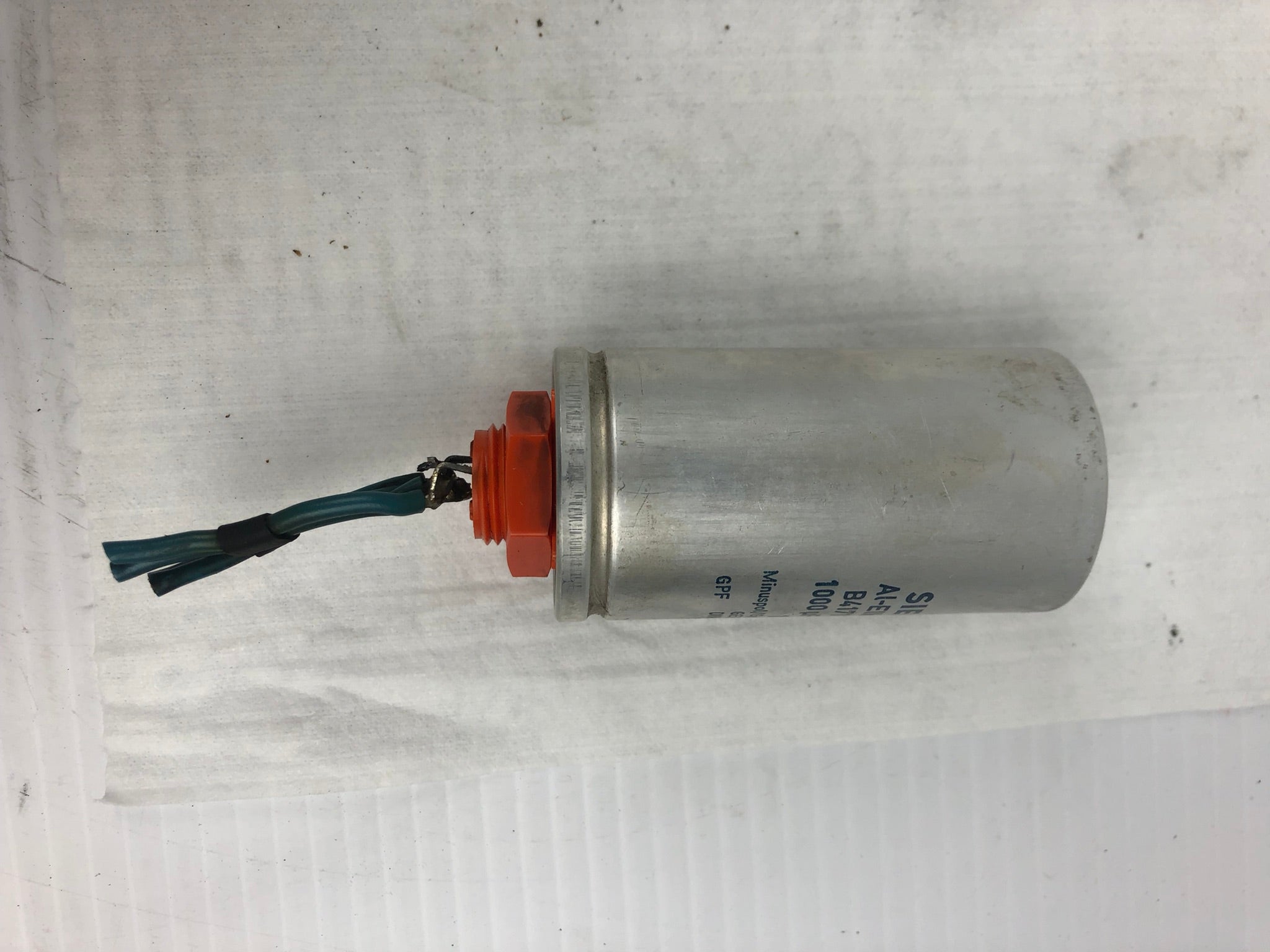 Siemens AL-ELKO RAUH IA Capacitor B41711-C9108-T