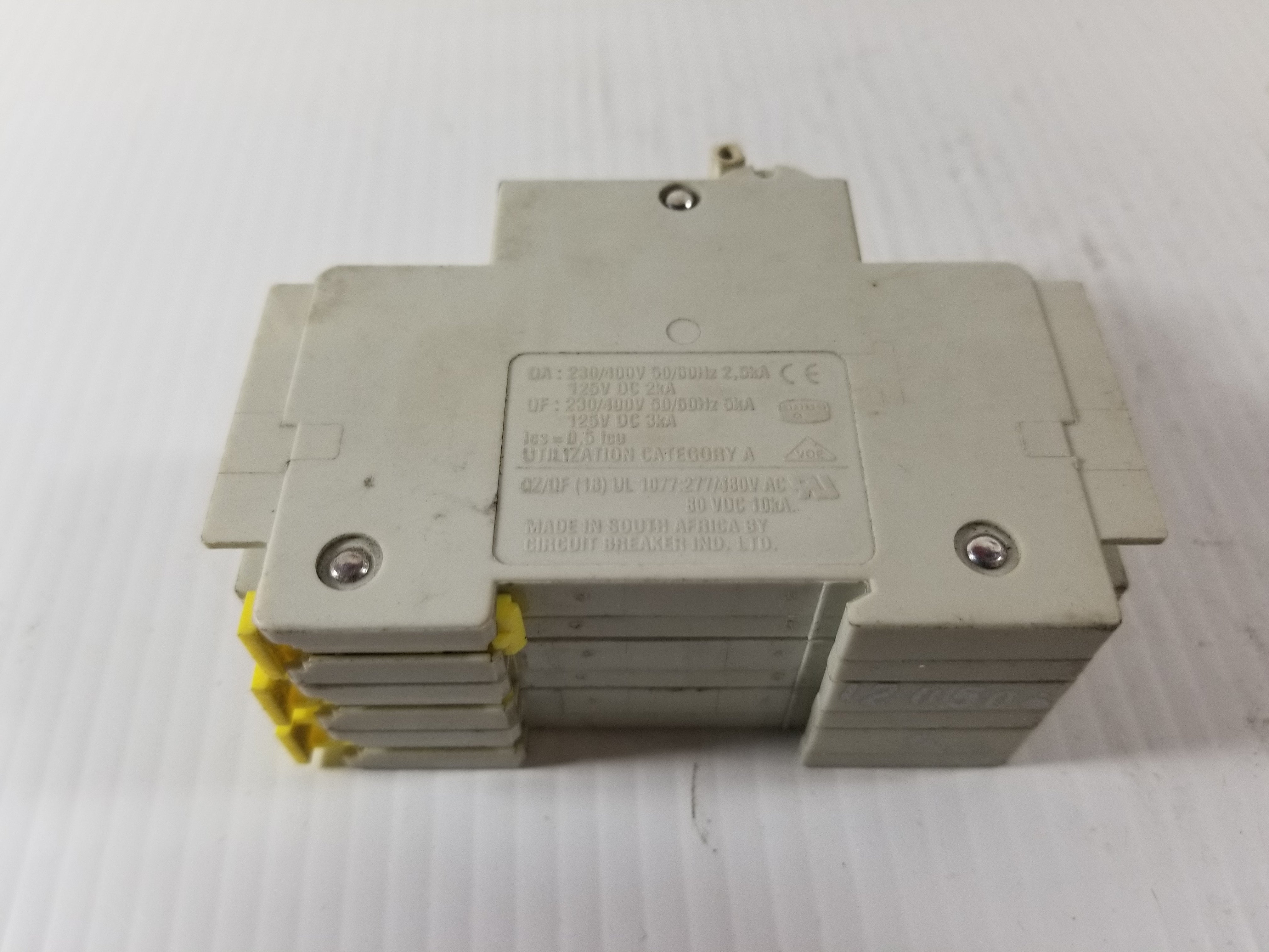 CBI QZ-3(13)-D 3-Pole 5A Circuit Breaker