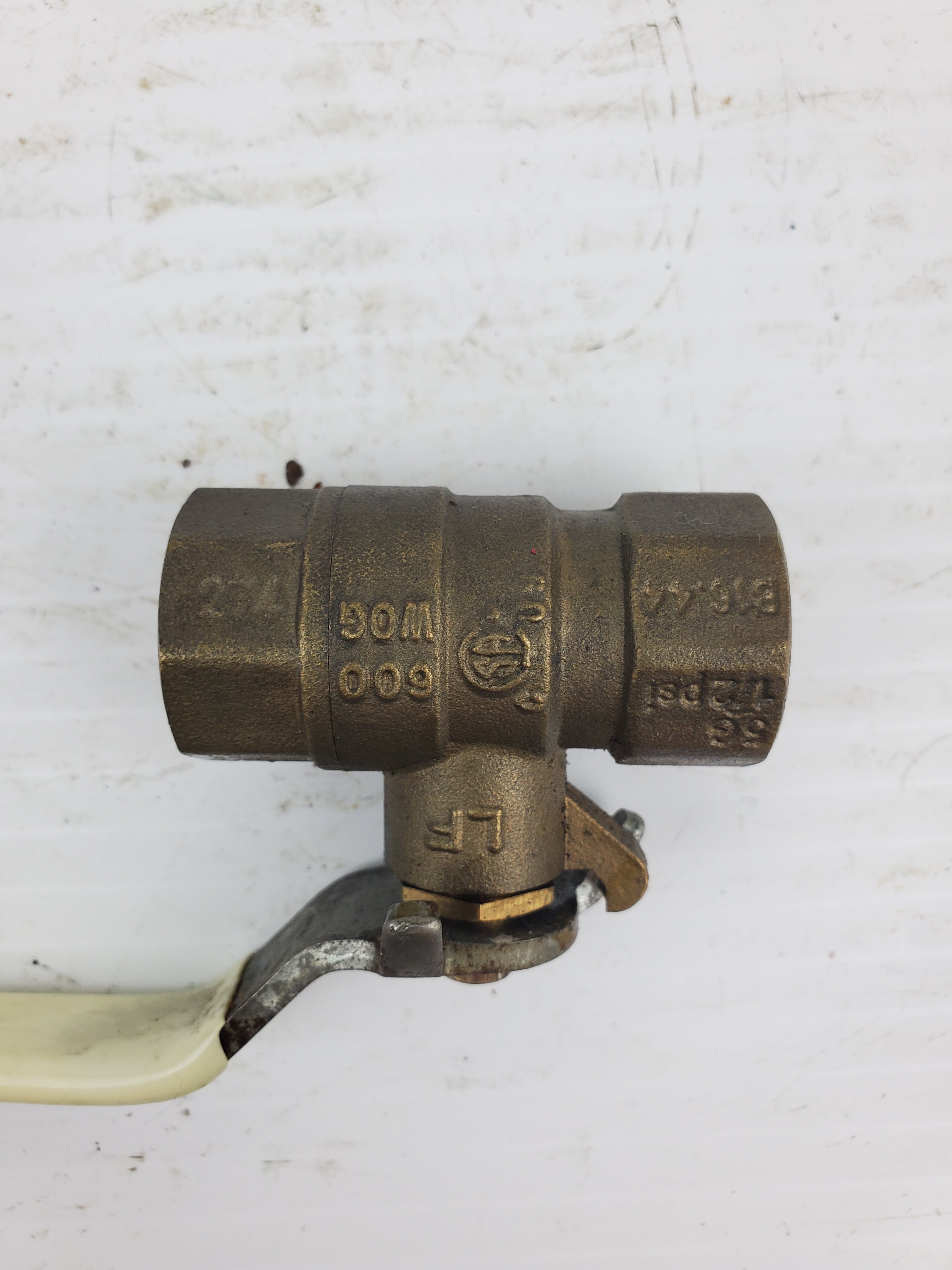 600 WOG Brass Ball Valve 3/8" 5G 1/2 PSI