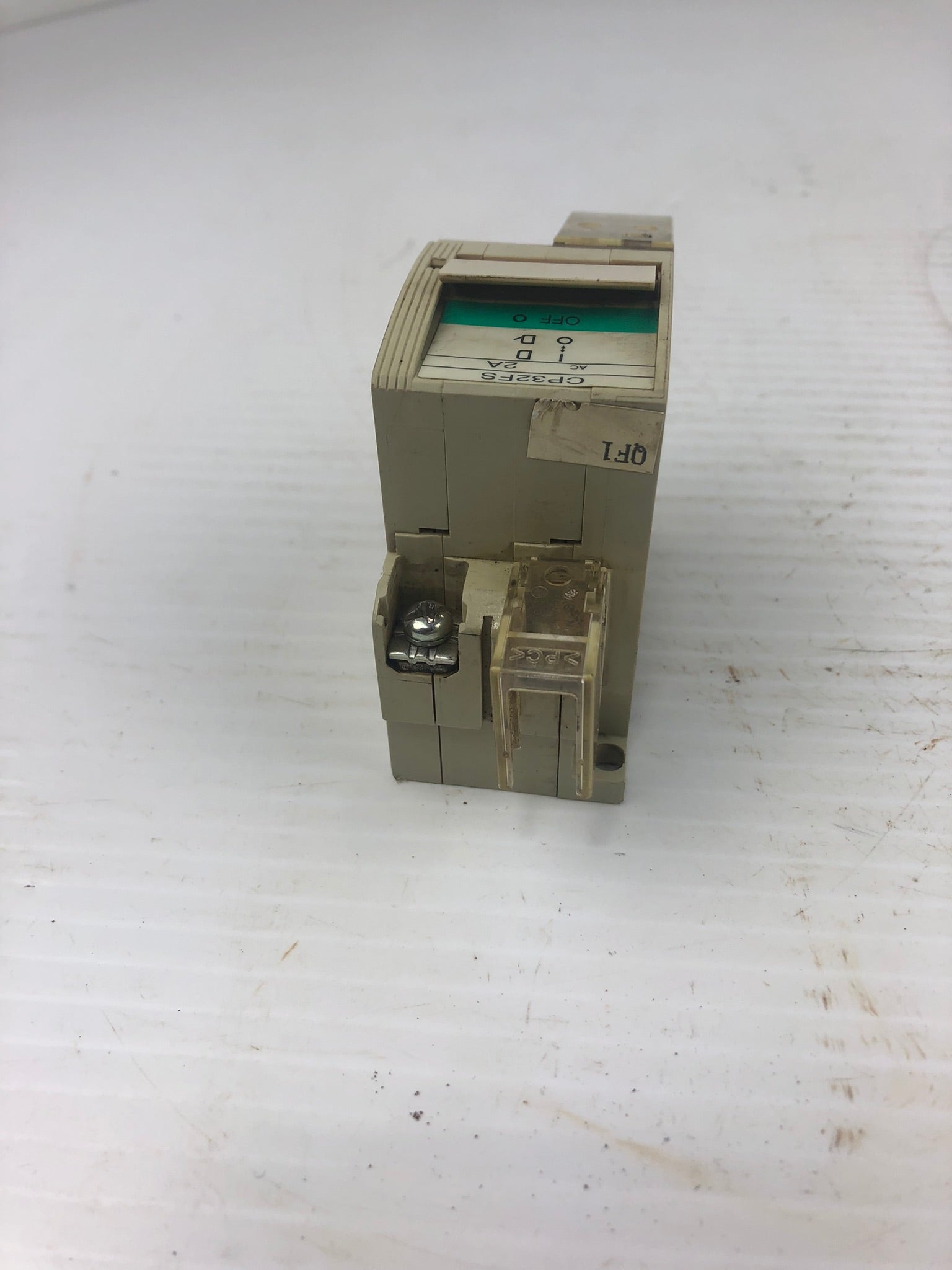 Fuji Electric CP32FS/2K Circuit Protector 2 Pole 2 Amp 50/60Hz CP32F-S002