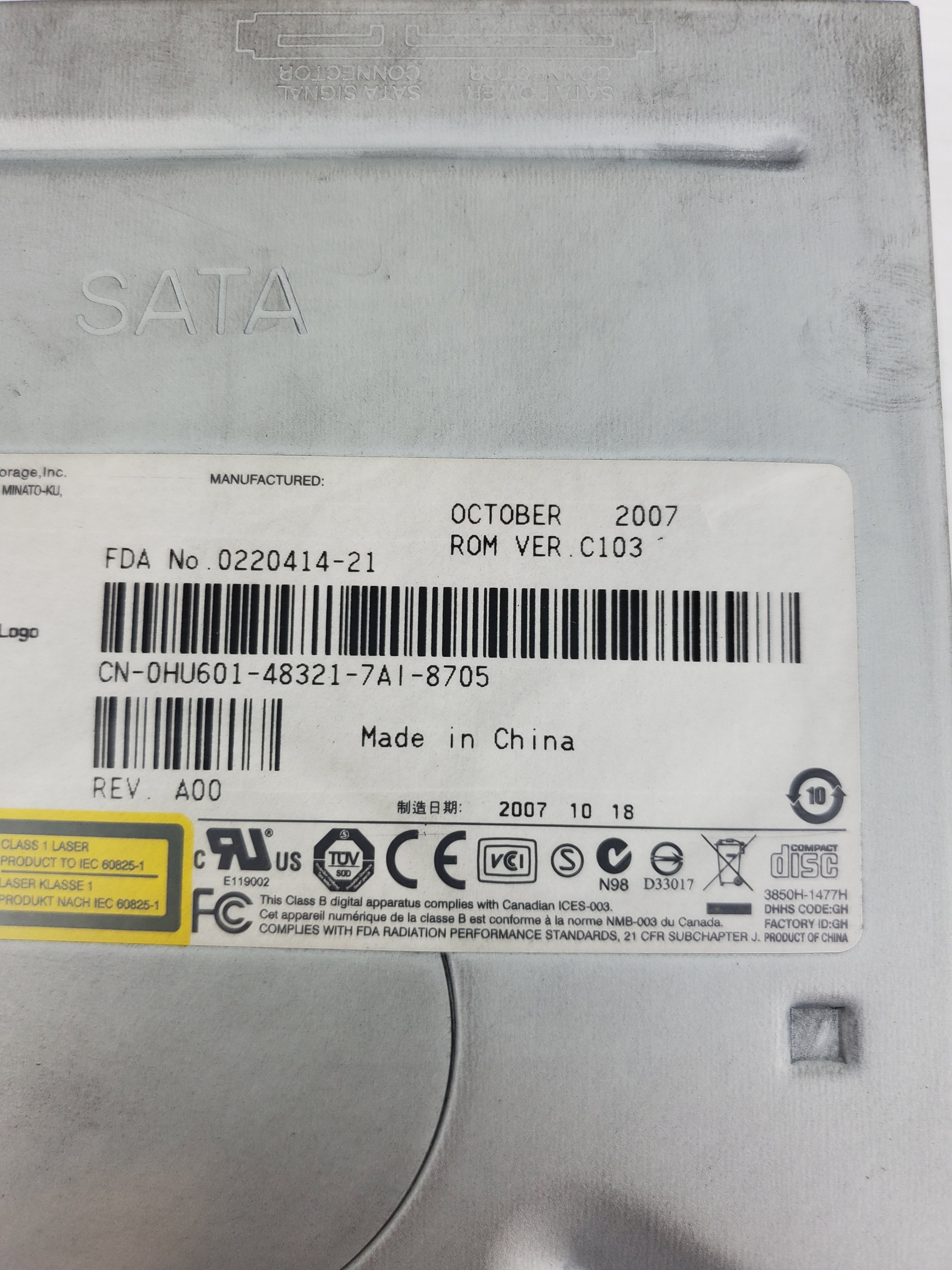 H-L Data Storage GCC-H10N CD-RN/DVD-ROM Drive