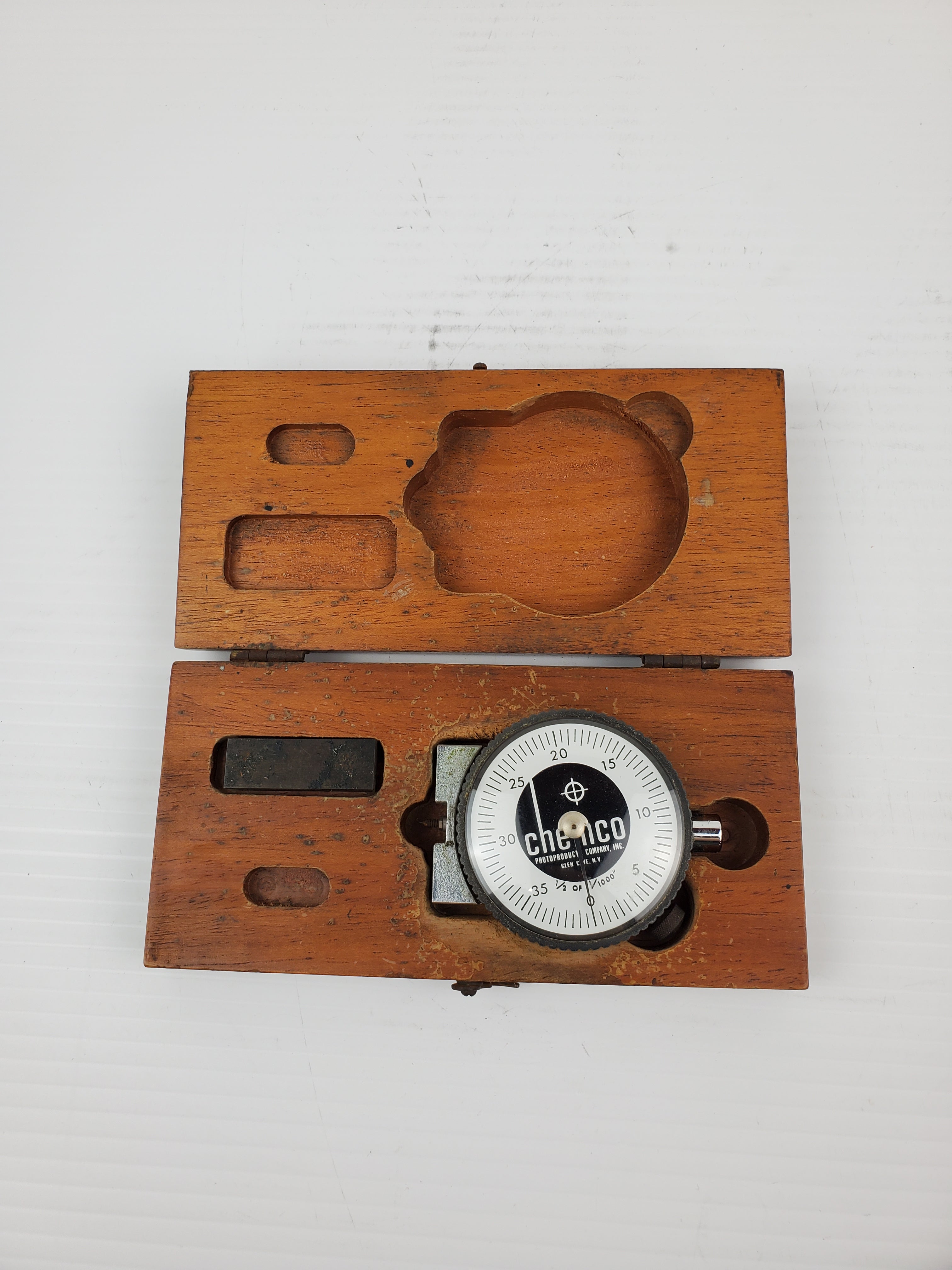 Cheinco Photoproducts Company 11505 Inspection Gauge Durometer With Block & Case