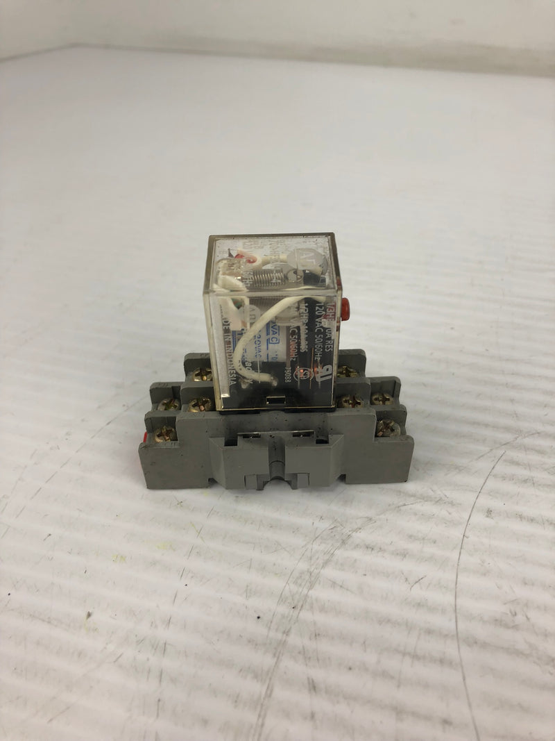 Allen Bradley 700-HF32A1-1-4 Relay with Base 70-459-1