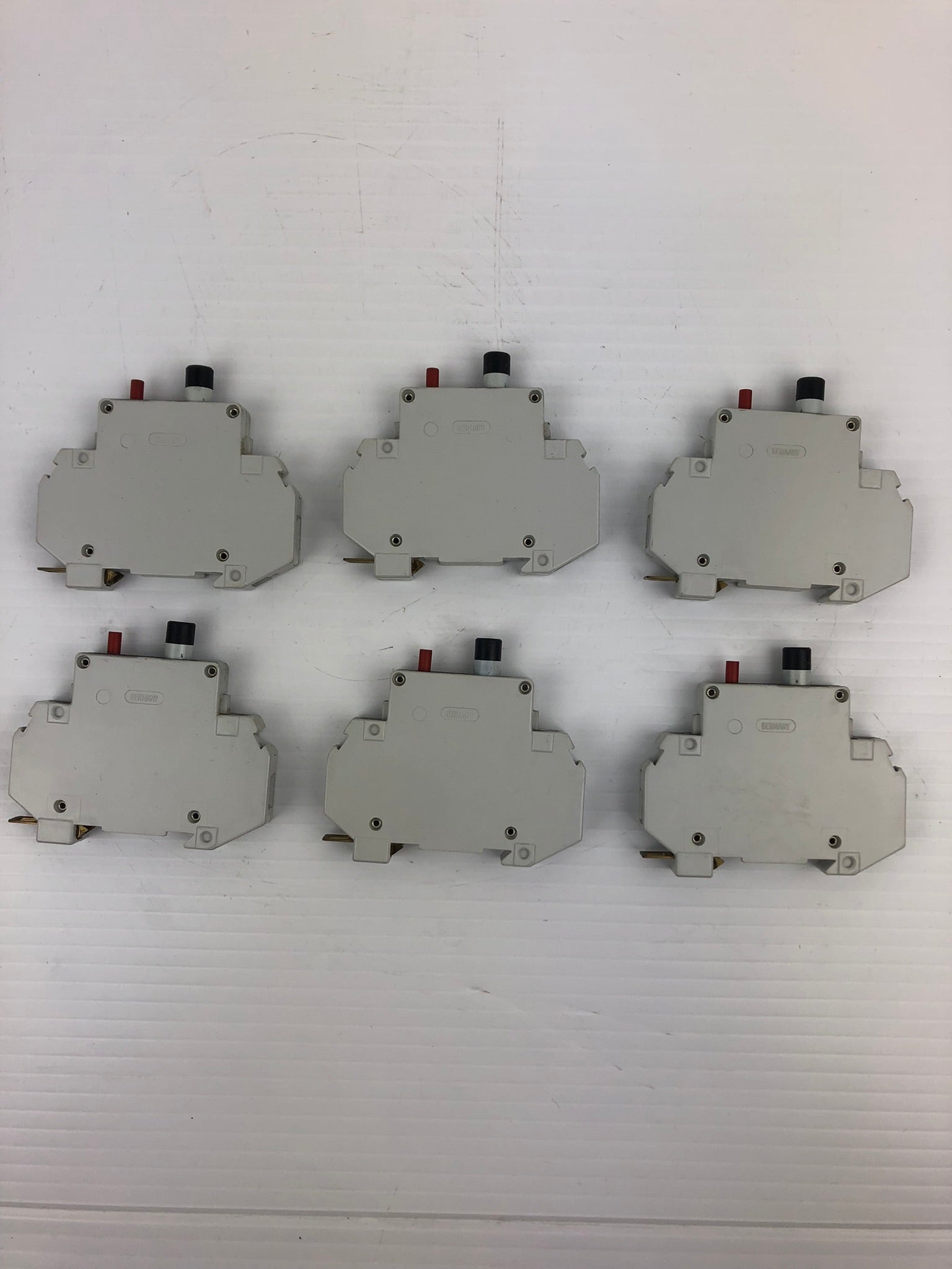 Weidmuller 910190 Circuit Breaker AC125V AC 250V DC65V (Lot of 6)