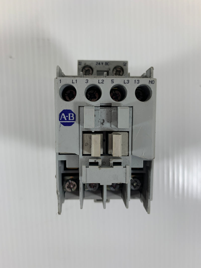 Allen-Bradley 100-C16ZJ10 Electrical Contactor 100-C16Z*10 24VDC