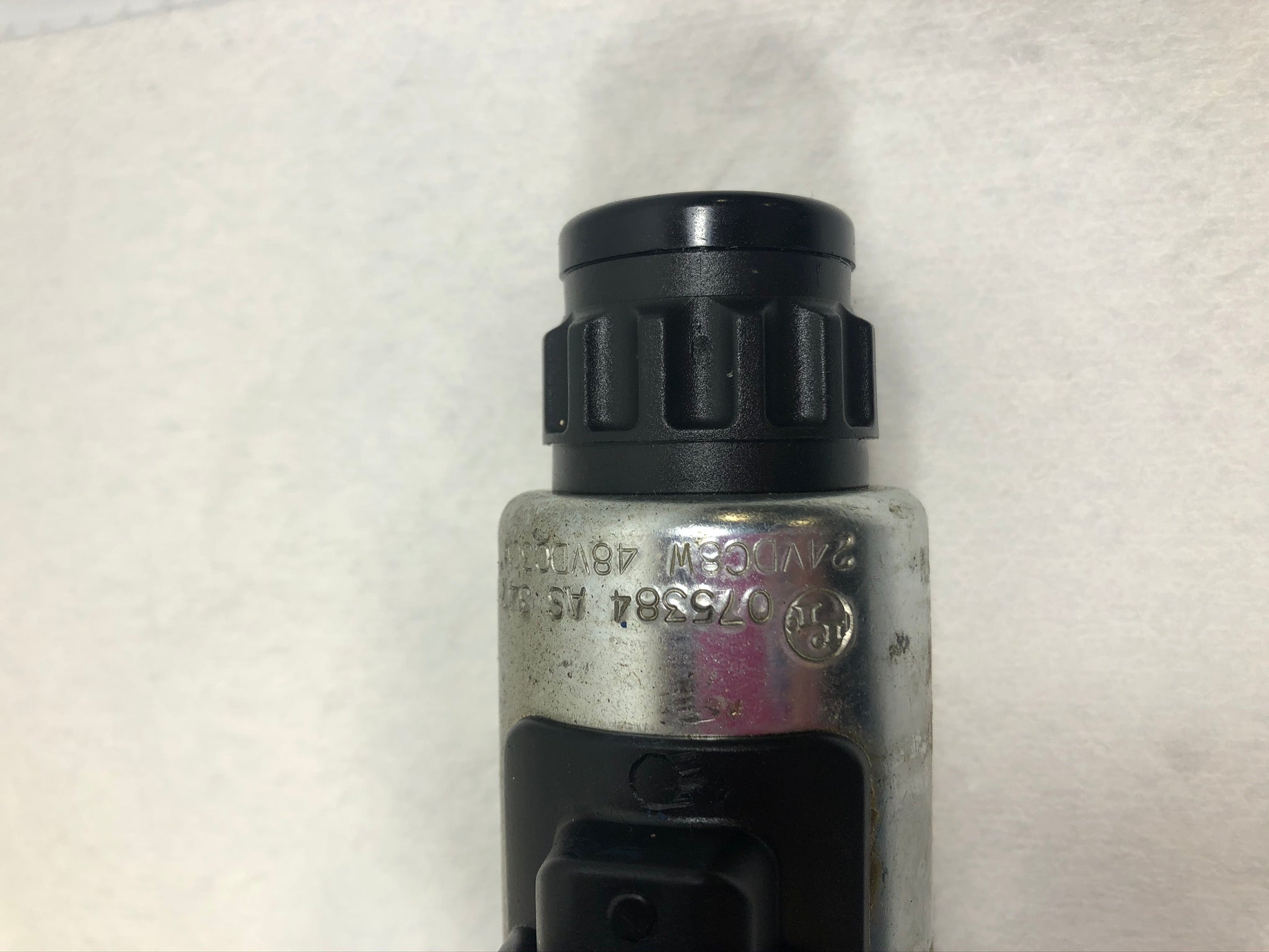 Rexroth 4WE6D46-62/OFEG24N9DK24L1 SO407 Double Hydraulic Solenoid Valve