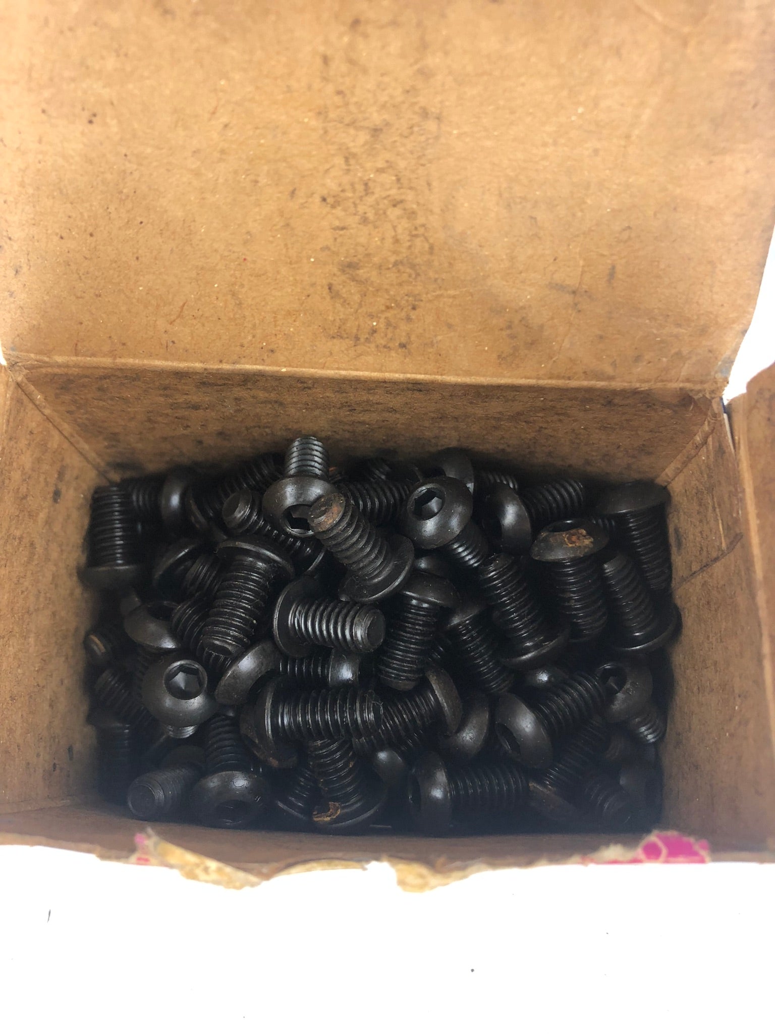 Blue Devil 16067301 Button Head Socket Cap Screw 20040 (Box of 100)