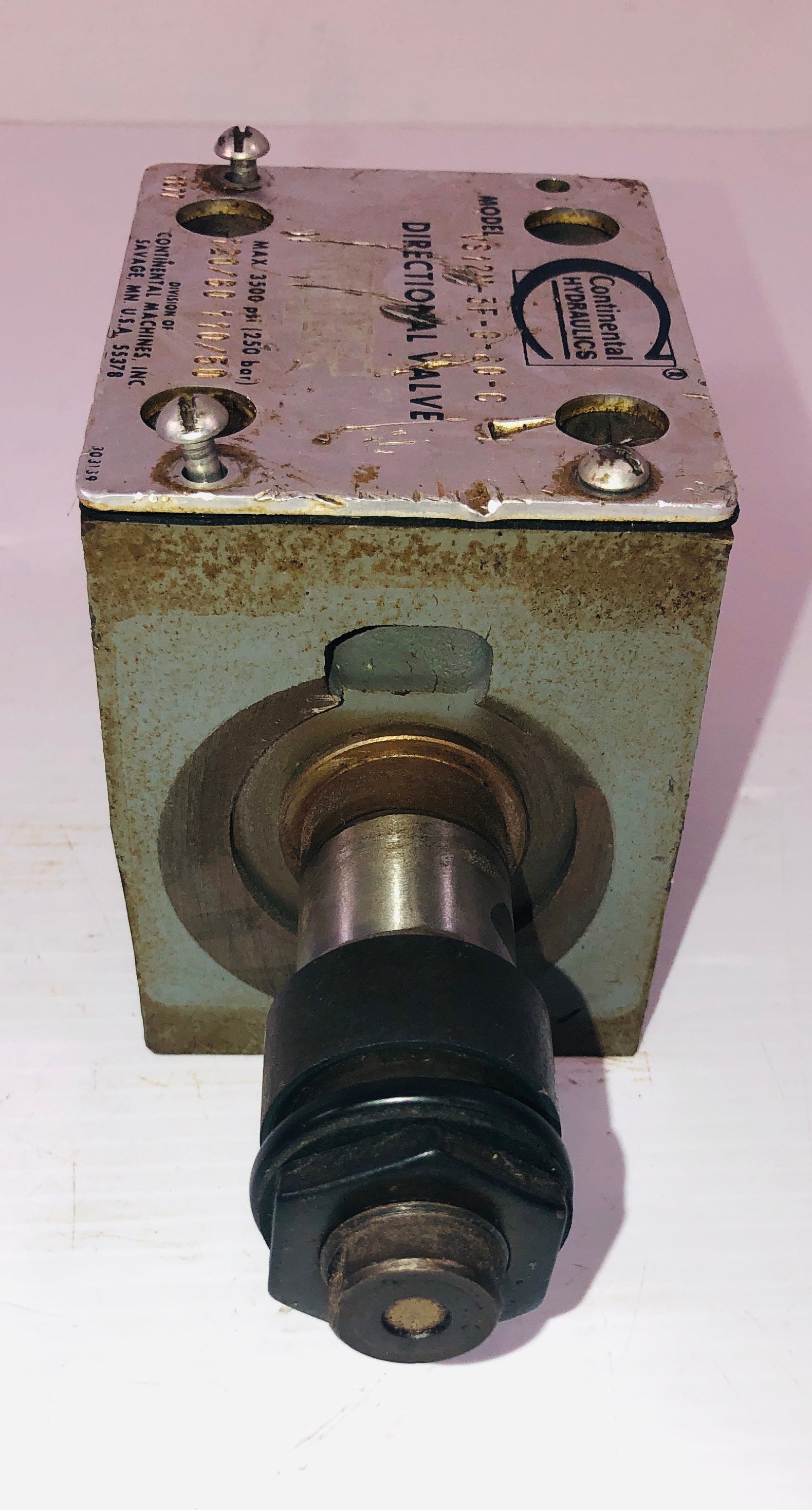 Continental Hydraulics VS12M-3F-G-60-C Directional Valve