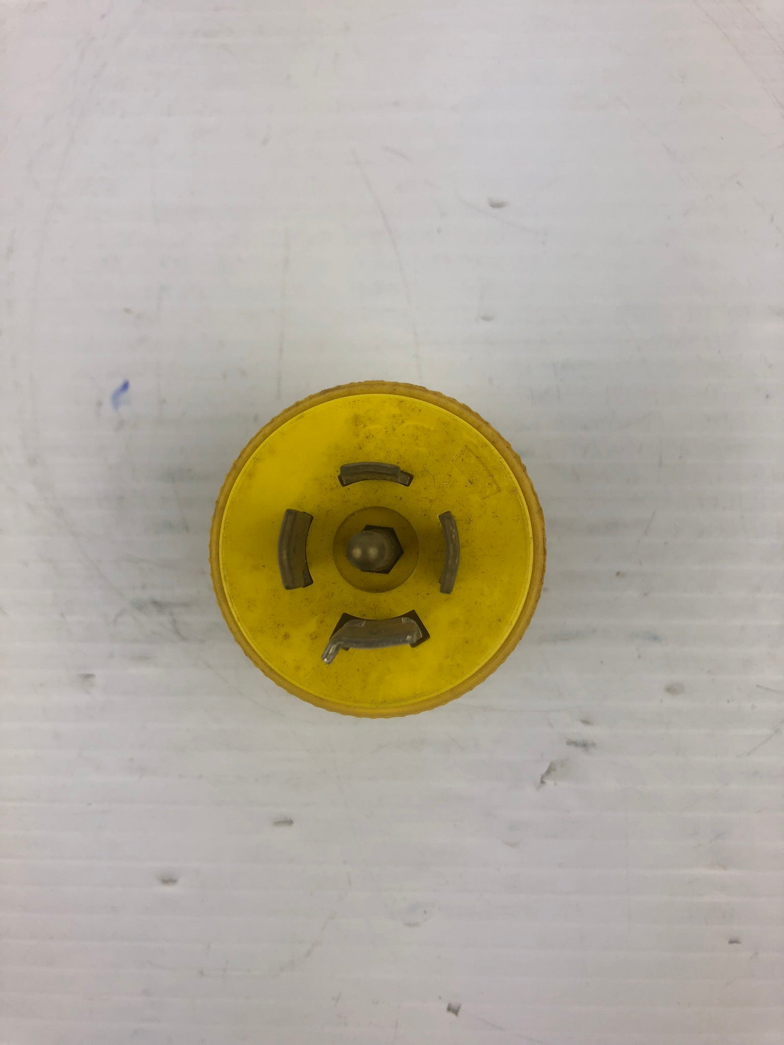 Pass & Seymour Turn & Pull Electrical Plug Receptacle Yellow