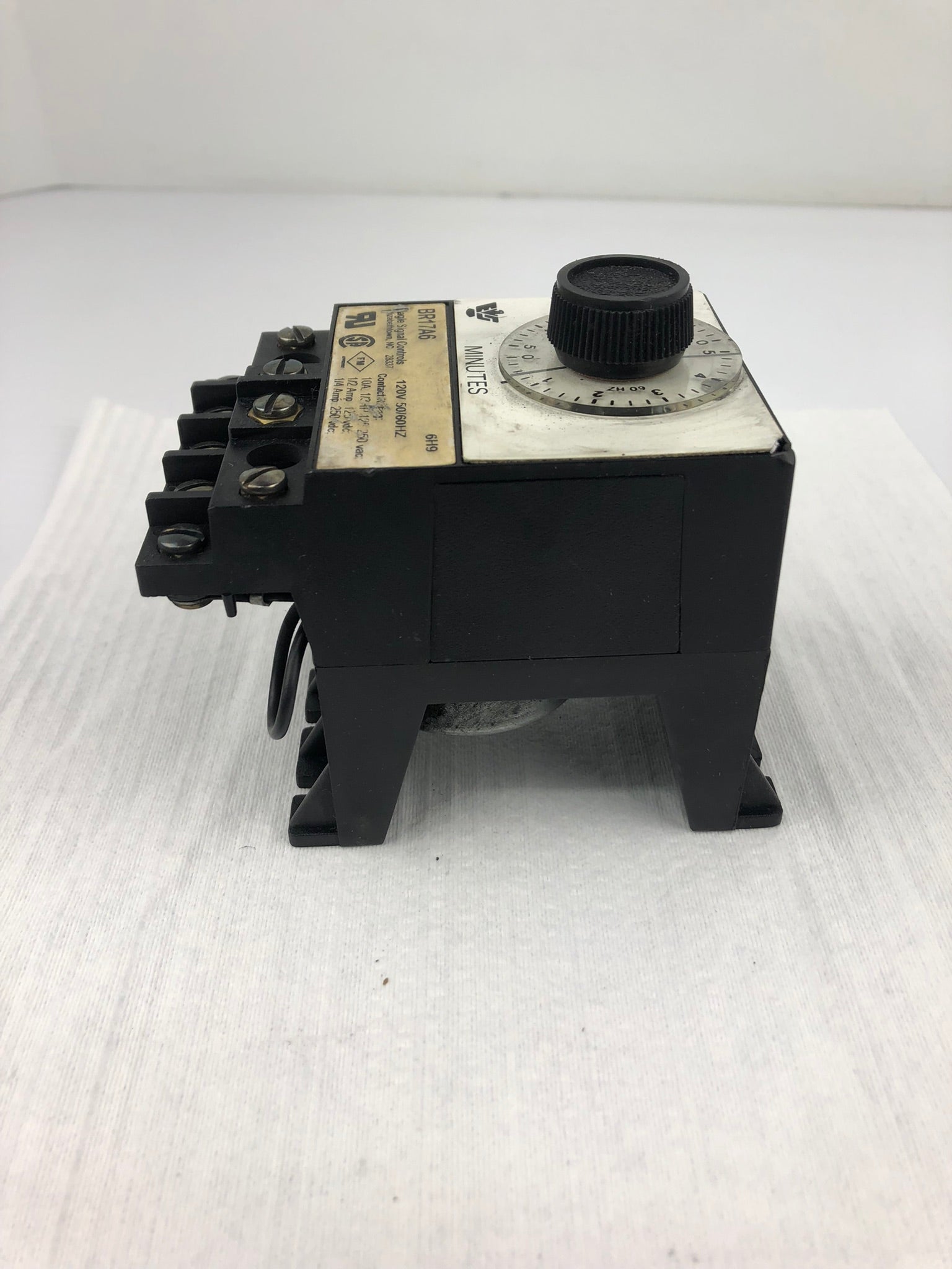 Eagle Signals BR17A6 Timer 120V 50/60Hz 6H9