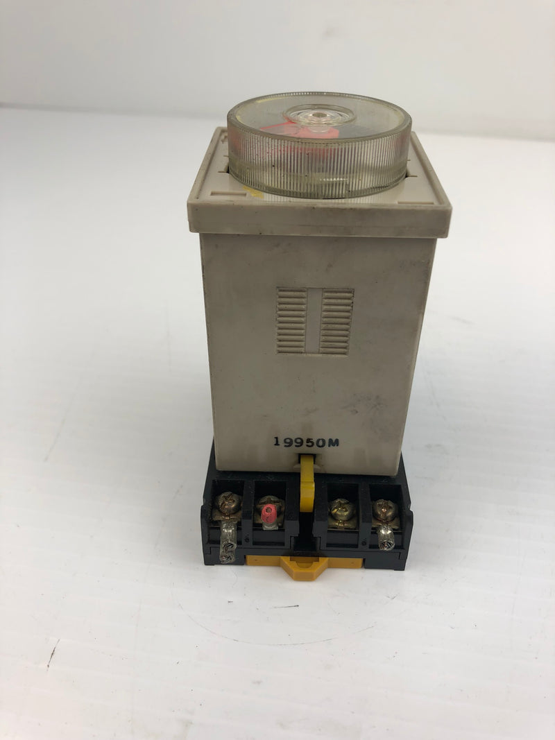 Omron H2C-8 Motor Driven Timer 6s-6h Range B with Base 09Y70N 100/110VAC