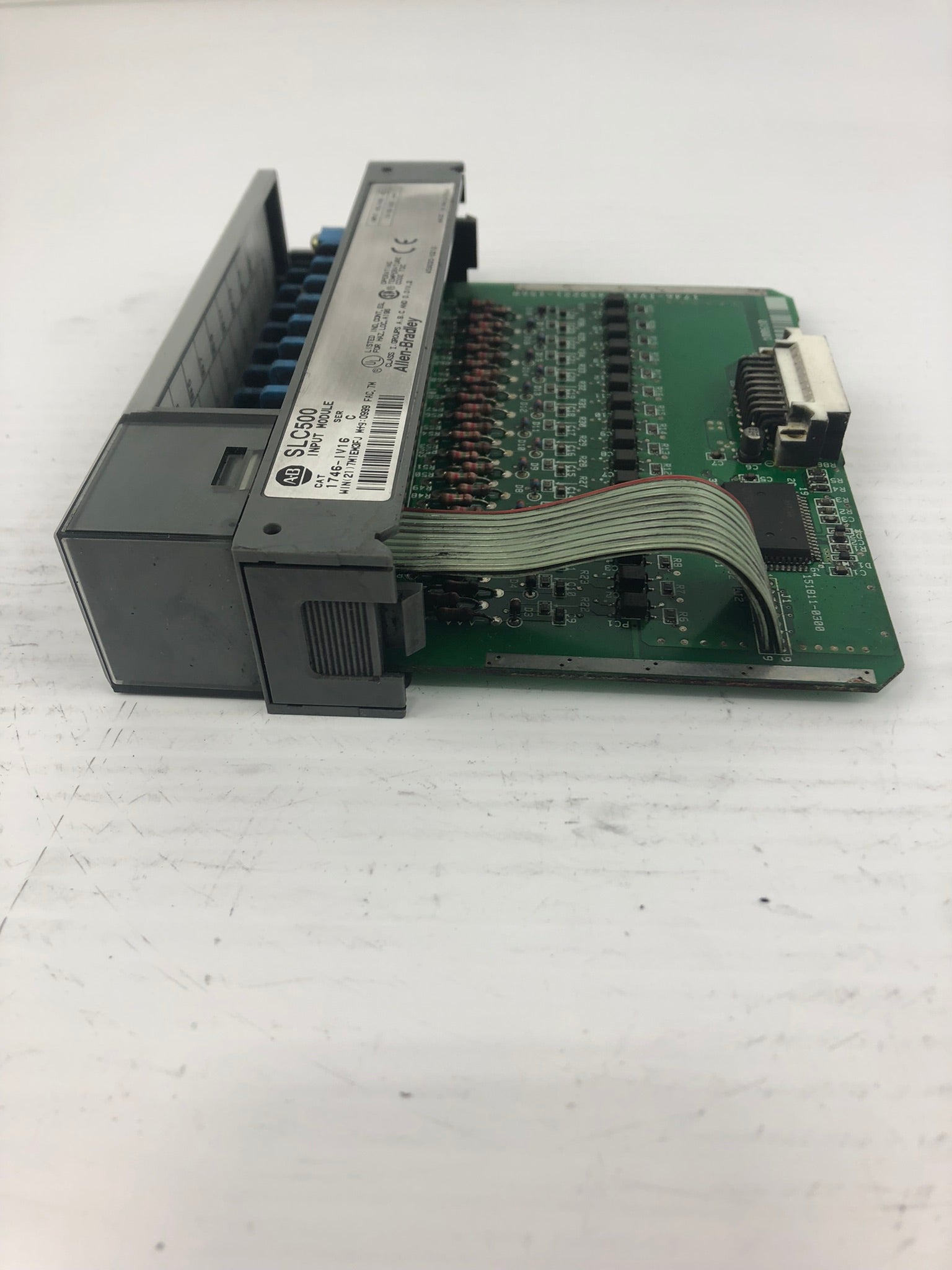 Allen-Bradley 1746-IV16 Series C Input Module SLC 500 with Cover