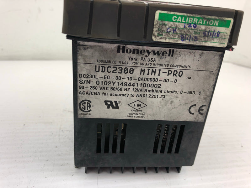 Honeywell UDC2300 Mini-Pro Controller DC230L-E0-00-10-0A00000-00-0 - For Parts