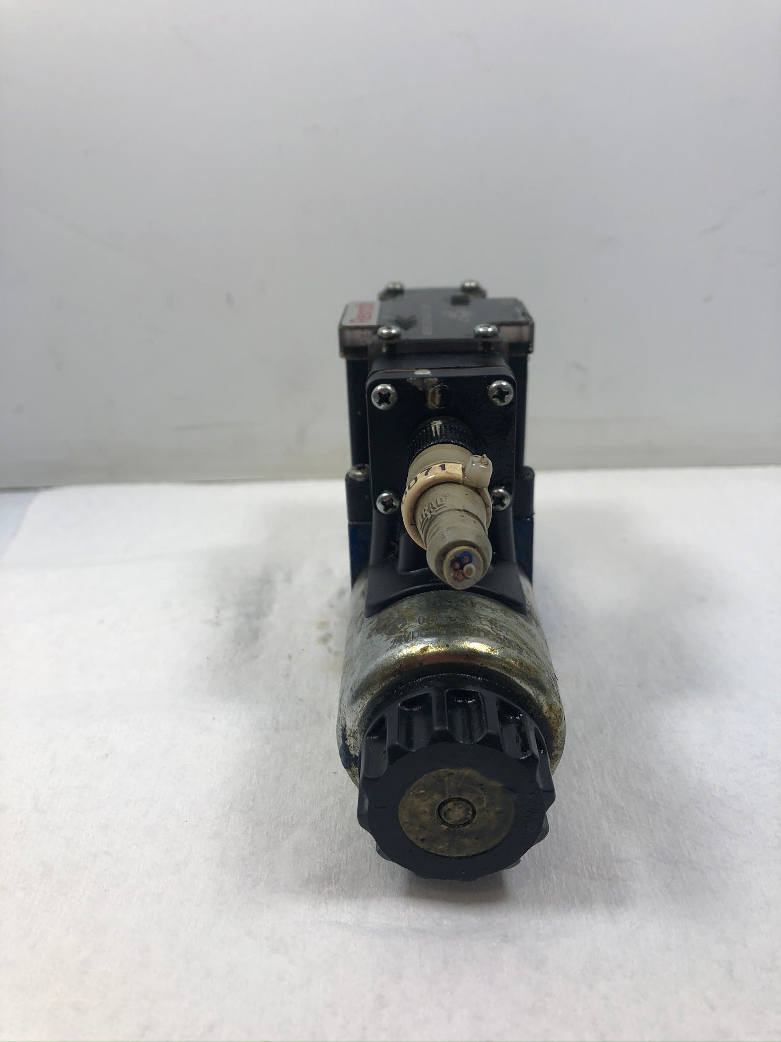 Rexroth 4WE6D62-EG24N9DK24L SO865 Hydraulic Solenoid Valve