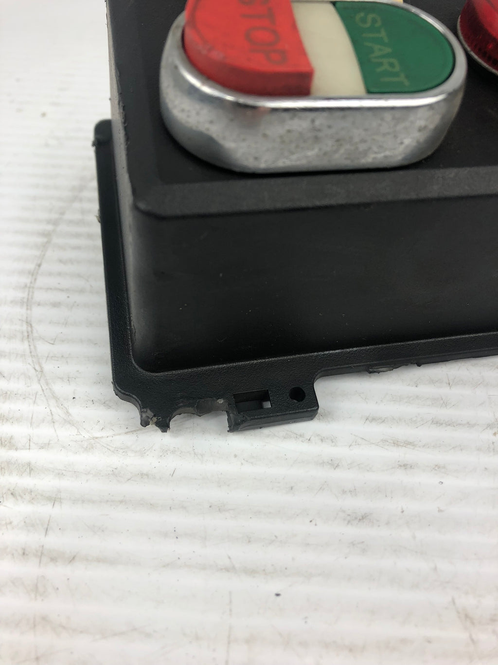 Allen Bradley Switch Control Box - Overload - Normal Bypass - Start ...