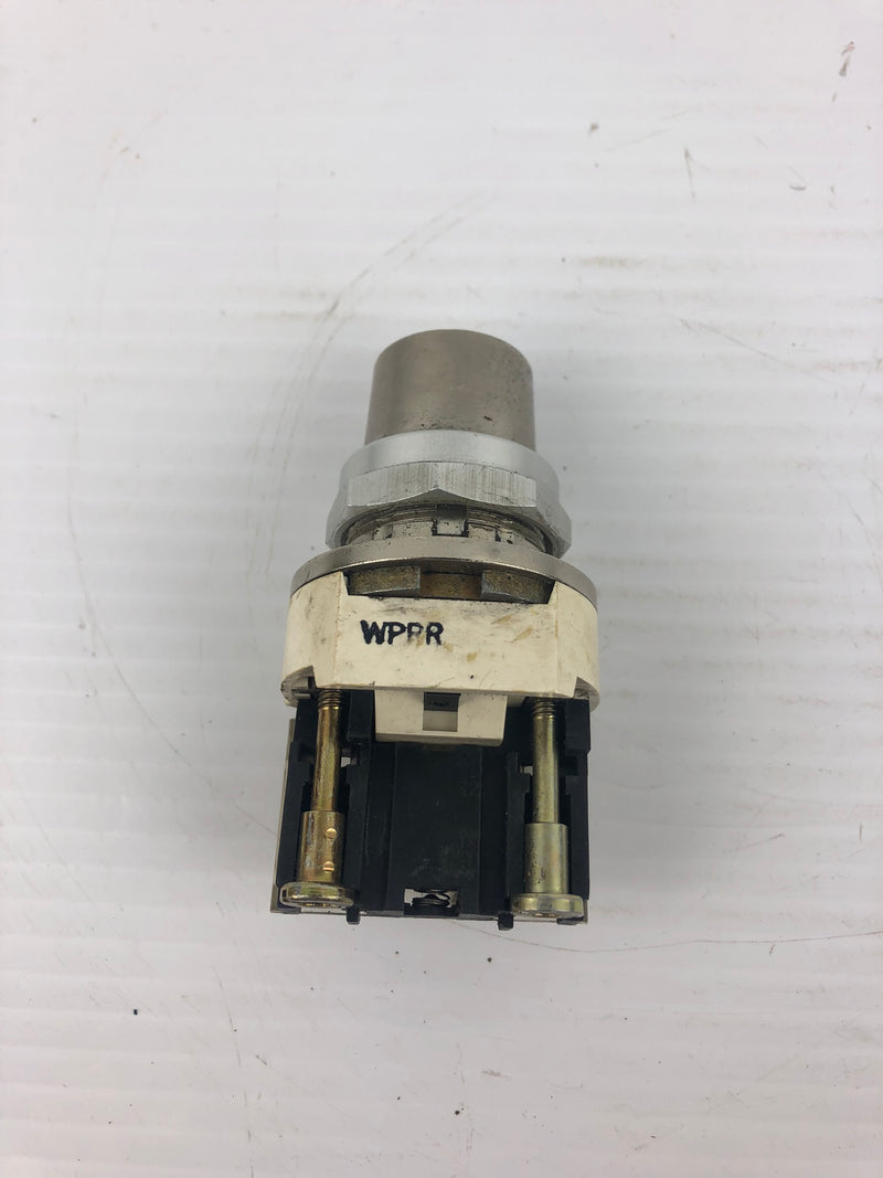 Allen Bradley 800T-H3303 Locking Selector Switch Series T No Key