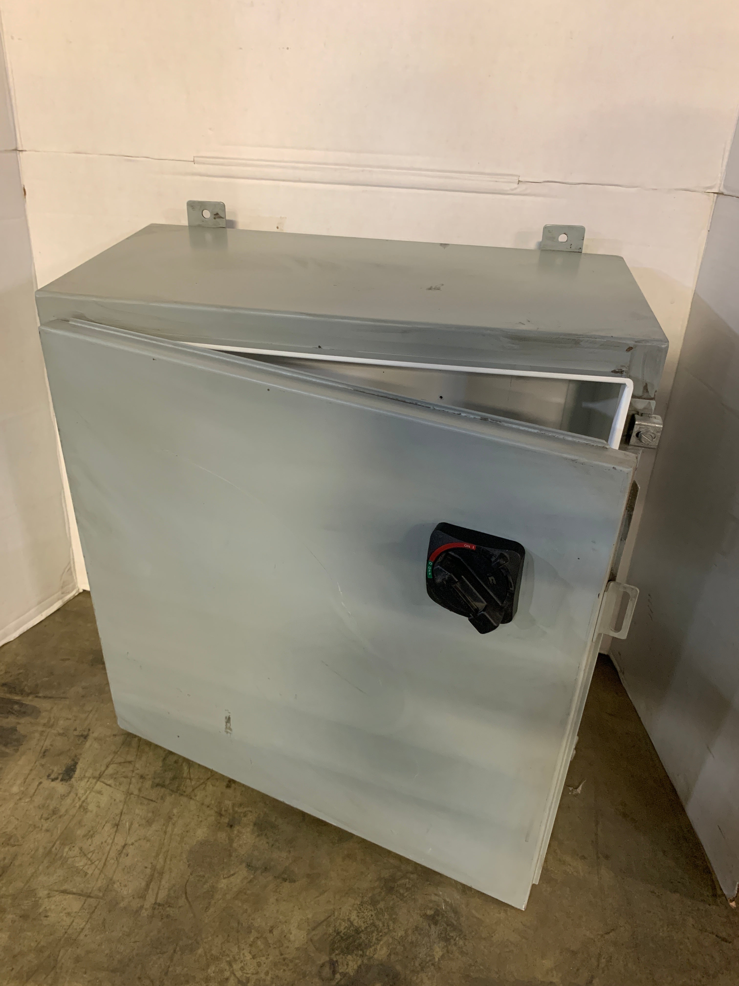 Hoffman A242412LP Industrial Control Panel Electrical Enclosure 24" x 24" x 12"