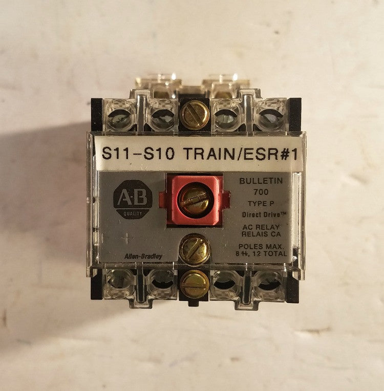 Allen-Bradley AC Relay 700-P800A1 Series D Direct Drive 12 Pole 120VAC