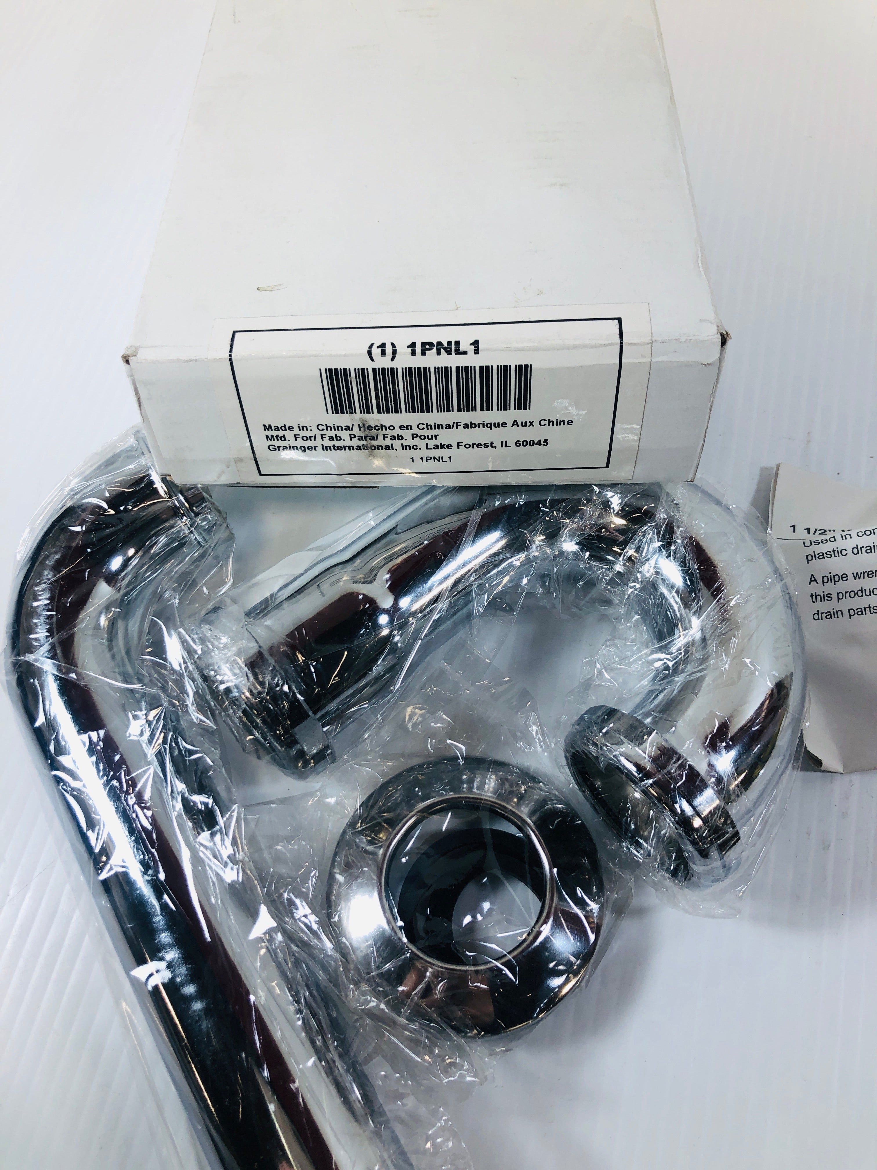 Pipe Wall Mount P-Trap 1PNL1 1-1/2"