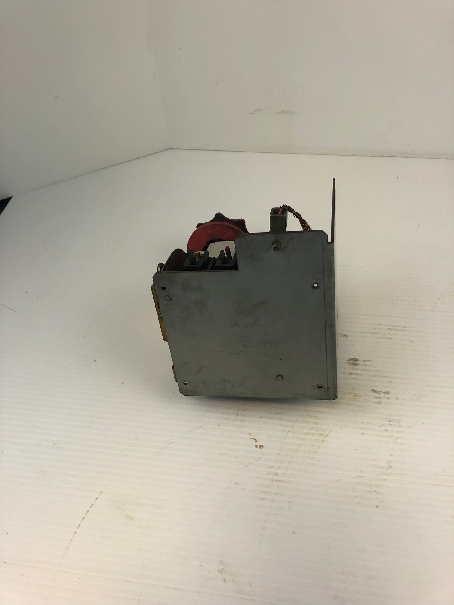 Allen-Bradley 194RF-NC030* Ser A Fused Disconnect Switch Mounted