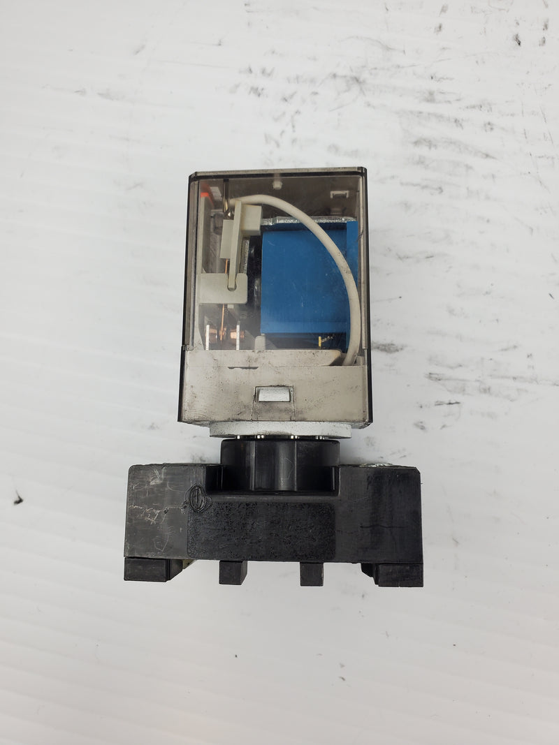 Allen-Bradley 700-HA32Z24 Series D 24VDC Relay Socket