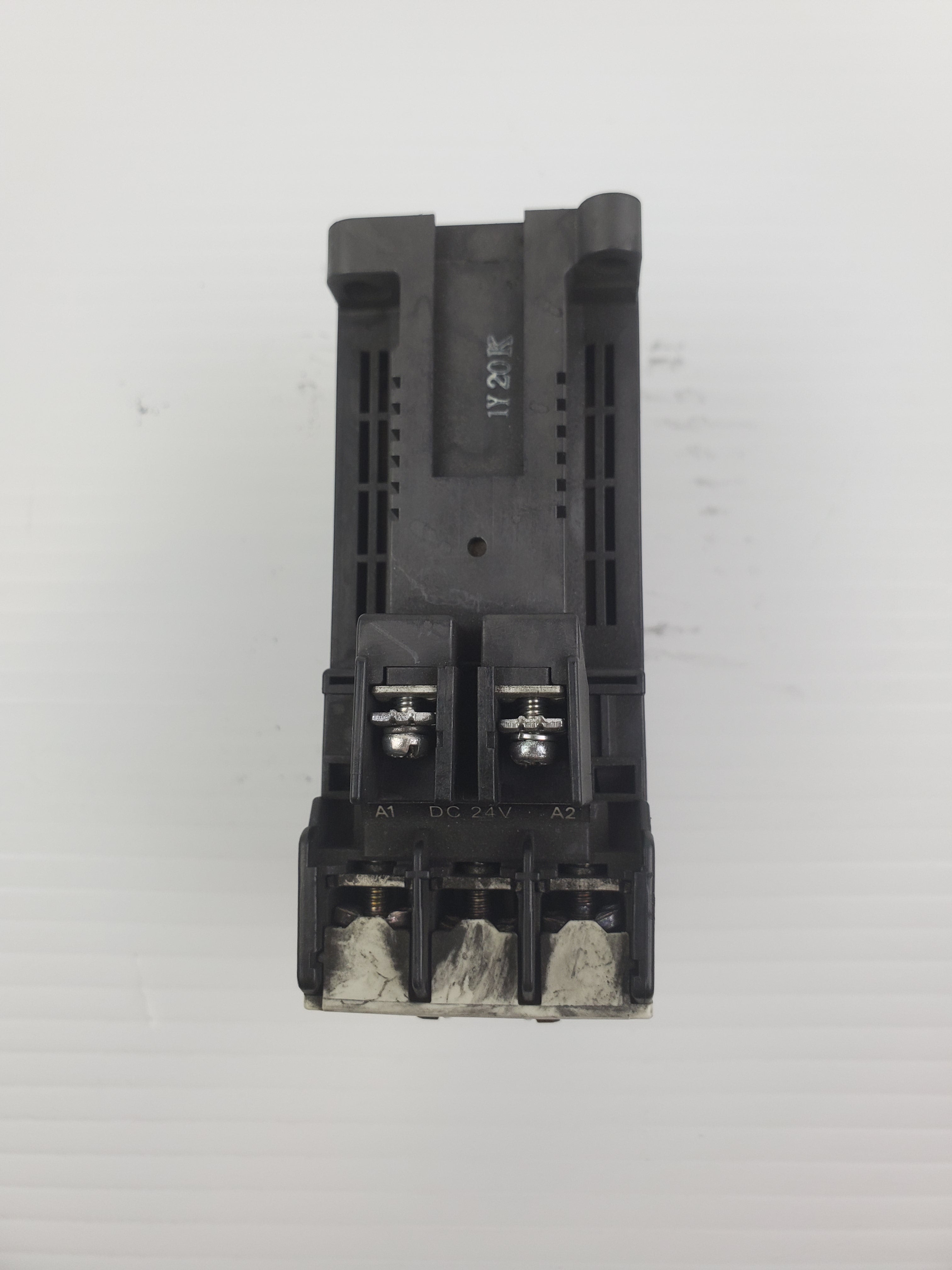 Fuji Electric SC-E04/G Contactor SE16AG 253C 240V
